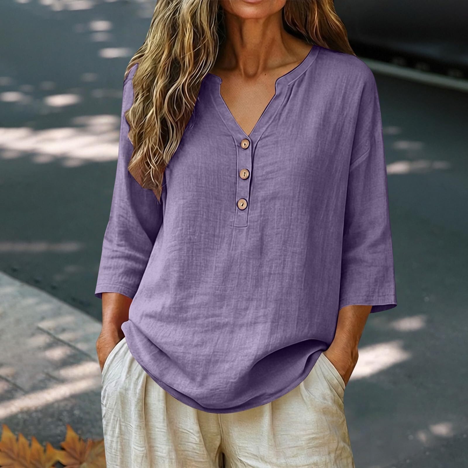 Camicetta da donna in mussola con maniche a 3/4, in lino, scollo a V, con bottoni | Materiale traspirante in cotone e lino, vestibilità comoda, versatile, elegante abbottonatura