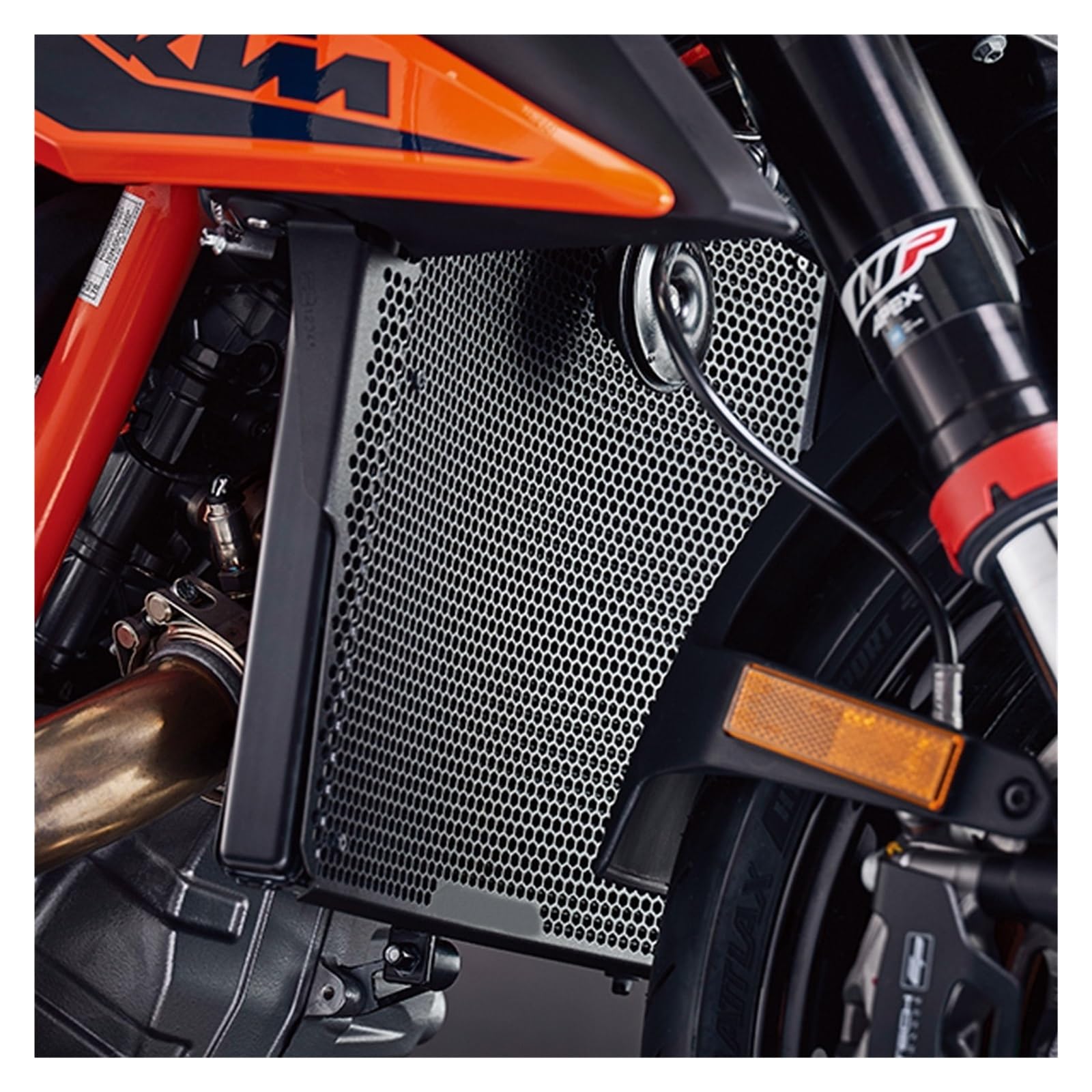 KTM 1290 super Duke R ラジエーターガード Evotech