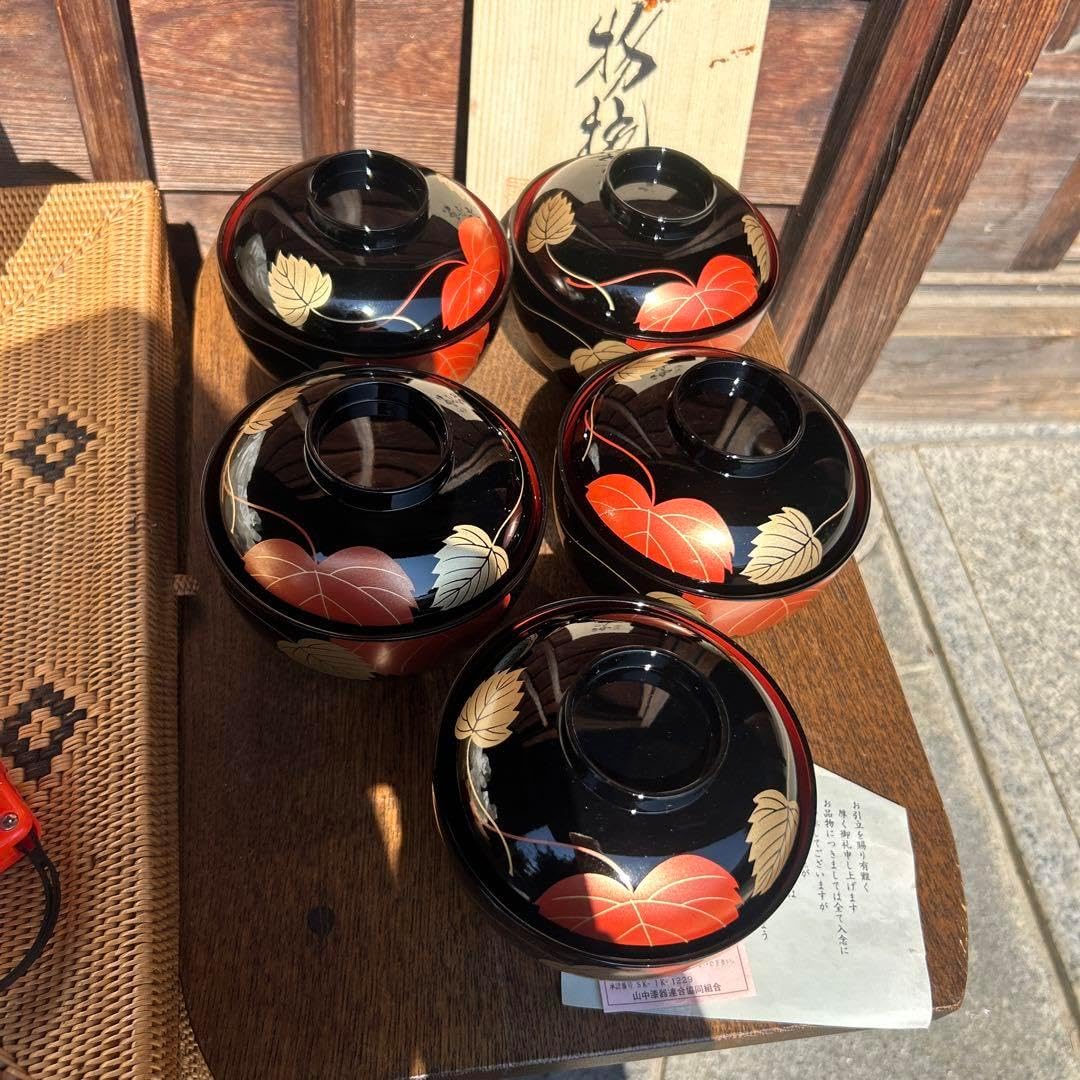 【高級】【美品】　山中塗　漆器　蓋つきお吸物椀５客組　木箱入り 限定蓋付きお吸い物椀（5客） 山中塗 漆器 蓋付き御吸物椀