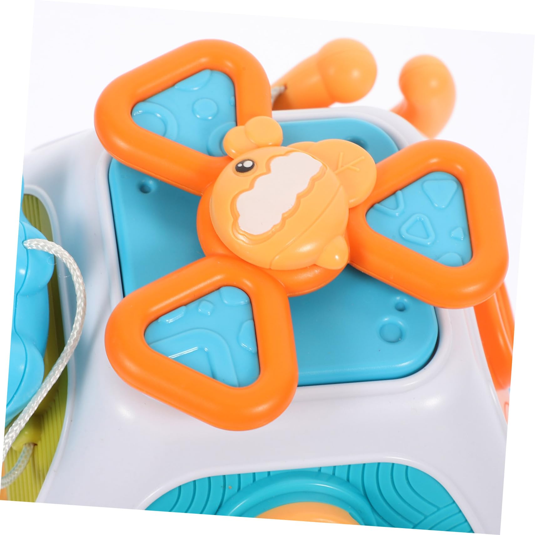 Busy Cube Giocattolo Sensoriale Montessori in Plastica per Ragazzo Ragazza | Leggero, senza Angoli Rigidi, per Viaggi e Uso Scolastico, Stimola la Manualità Fine