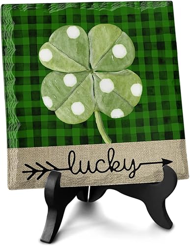 Placa de cerámica del día de San Patricio con soporte de madera trébol punteado placas decorativas de mesa de la suerte letrero de decoración de
