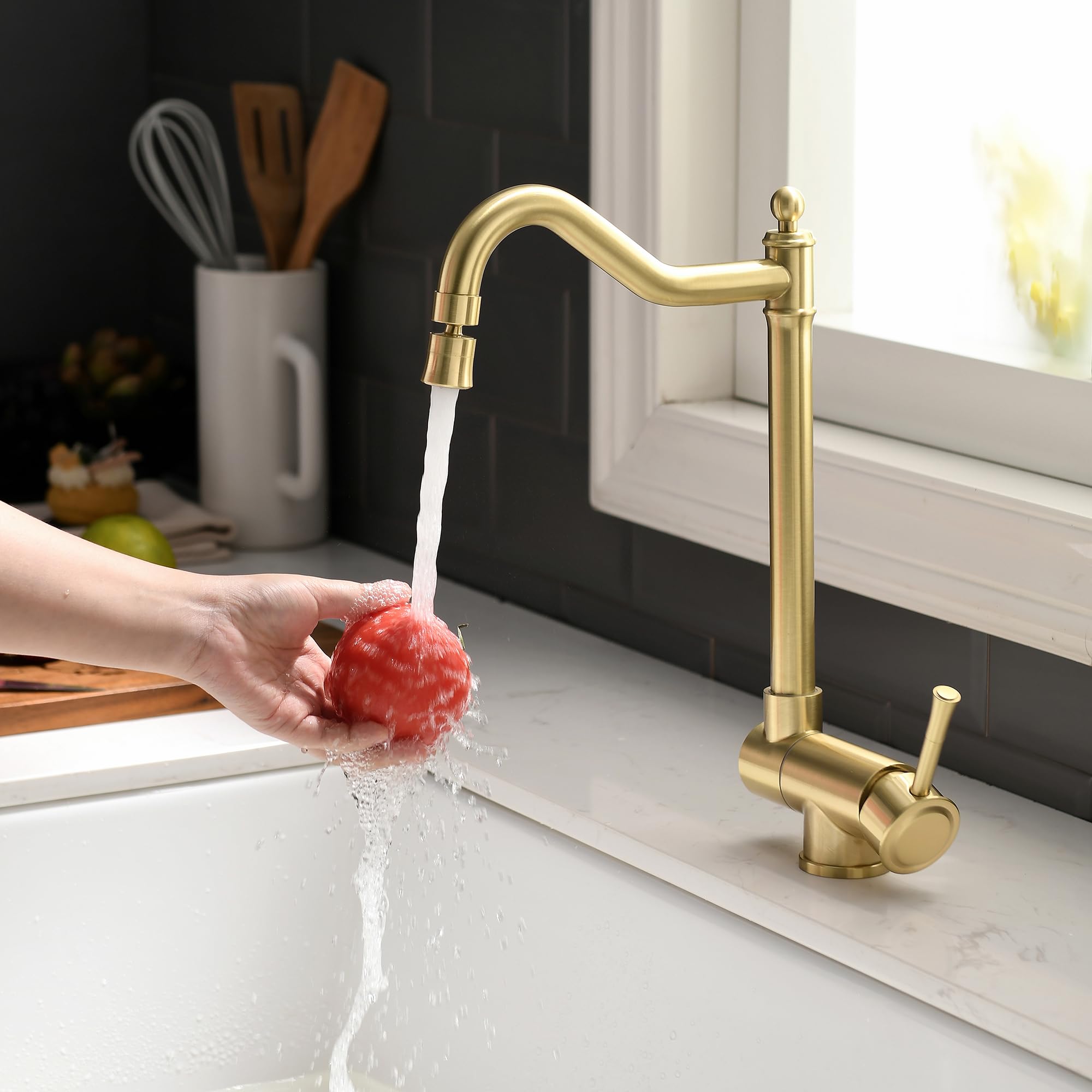 Grifo Cocina Abatible oro cepillado, Grifo Abatible Cocina 2 Modos De Descarga De Agua,Grifo De Fregadero Plegable, Grifo Monomando Bajo Ventana De Acero Inoxidable 304 oro cepillado