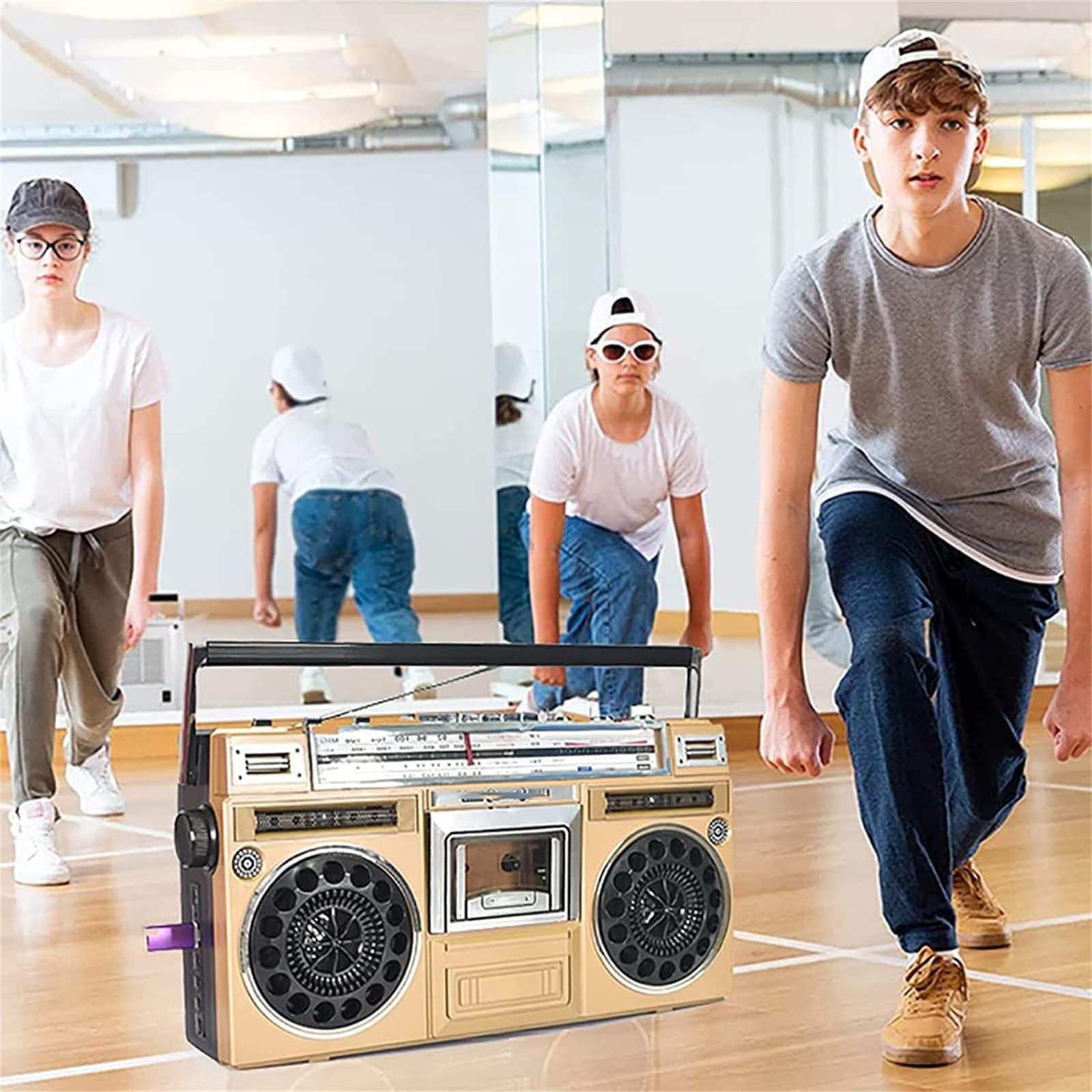 Klasyczny odtwarzacz kasetowy z motywem retro w stylu lat 80., retro odtwarzacz kasetowy Bluetooth z radiem FM i Dab+, nagrywanie USB, radio kasetowe, magnetofon do spotkań rodzinnych, podróży