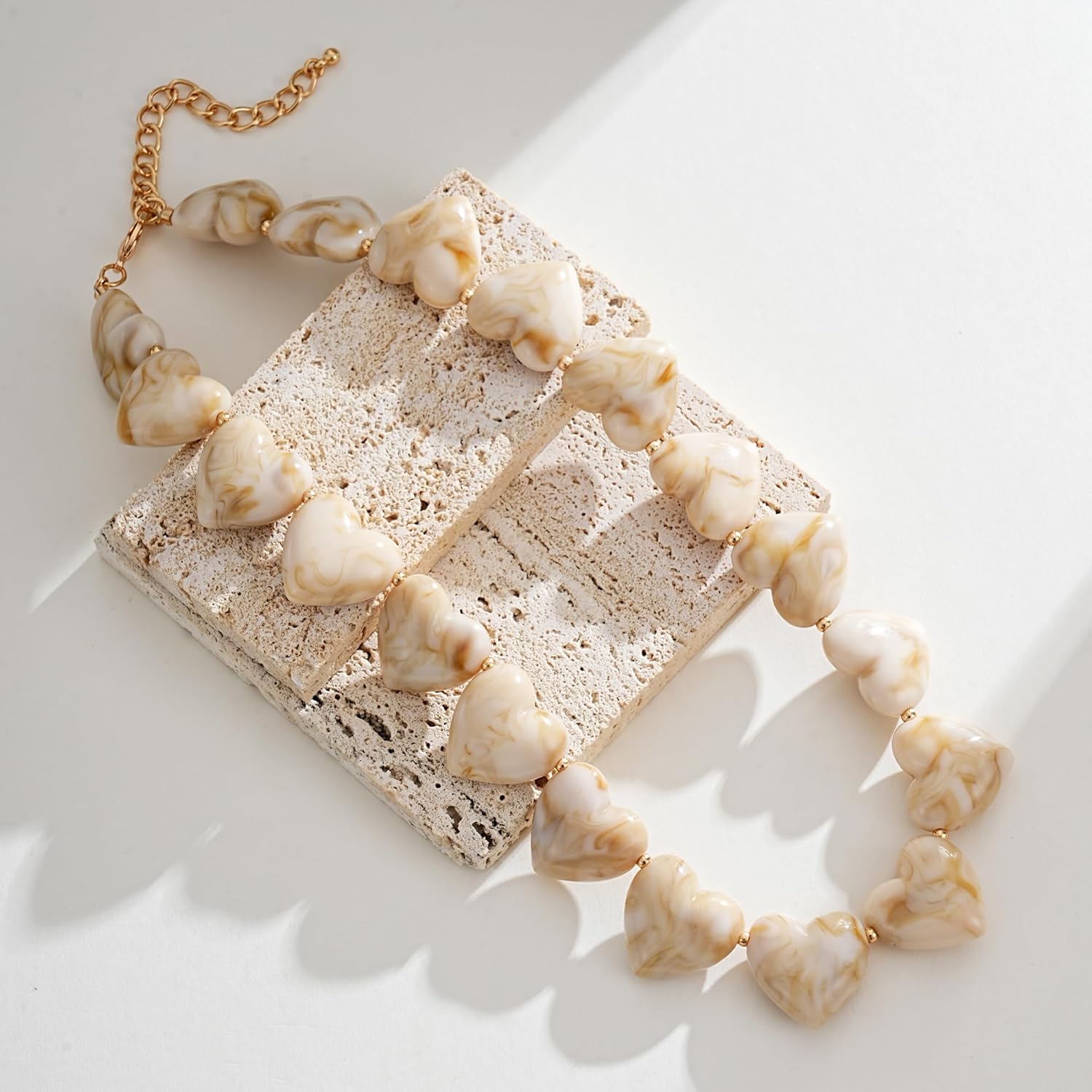 YUJIE Resin Heart Necklace Vintage Statement Necklace for Women Adjustable Chunky Beads Choker Lightweight Acrylic Jewelry - Image 6