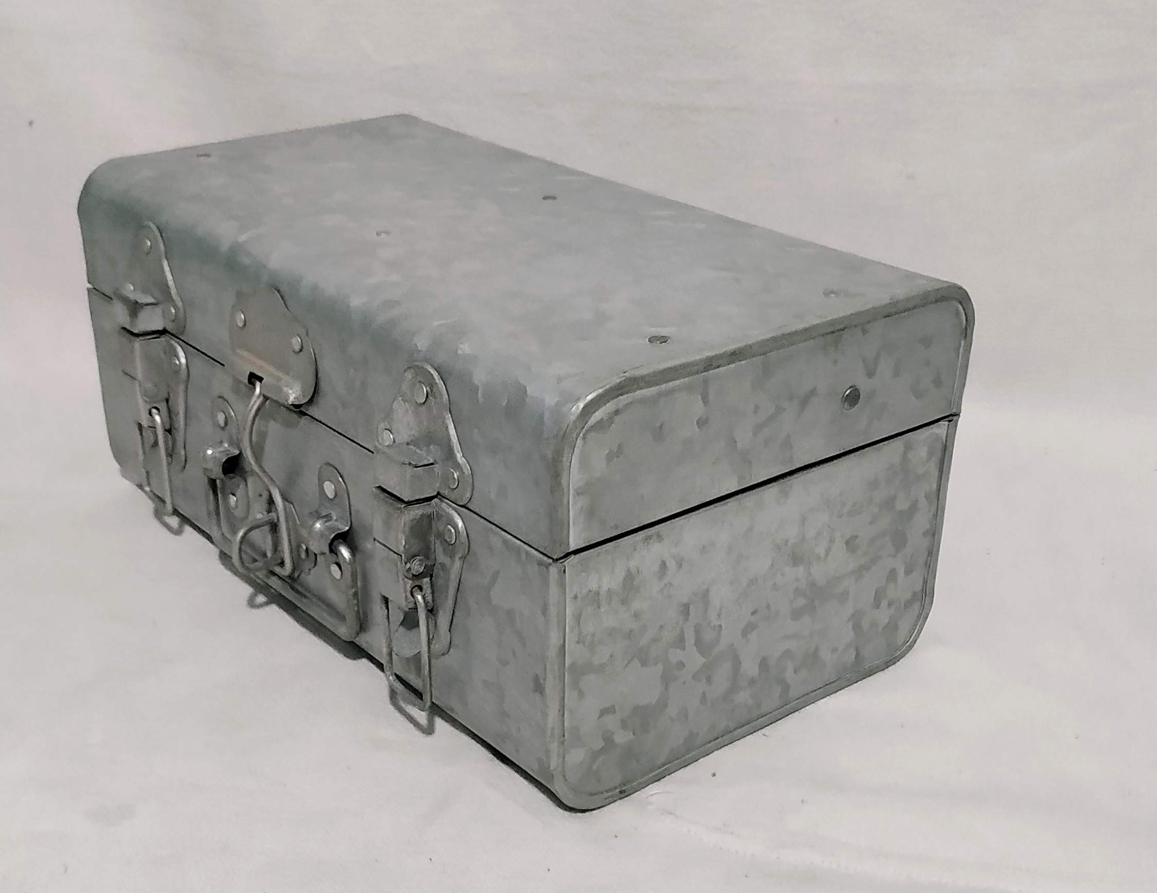 AN Handicrafts Galvani zed Metal Trunk Suitcase (17.5x12x8