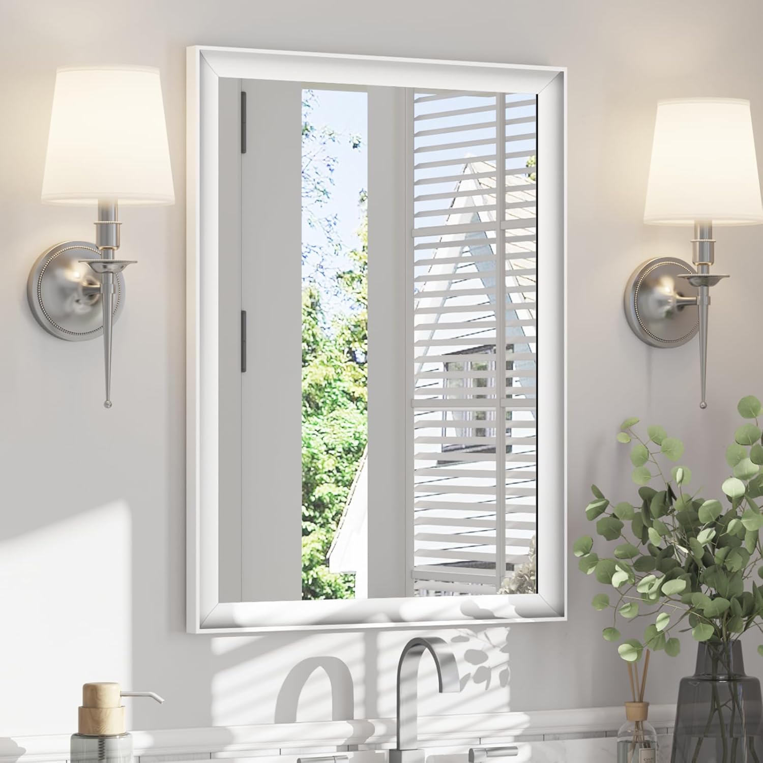 USHOWER Black Bathroom Mirrors for Over Sink 22x30 Inch, Metal Framed Rectangle Vanity Mirror for Wall, Bedroom, Living Room, Entryway, Farmhouse, Anti-Rust, HD Tempered Glass, Horizontal/Vertical