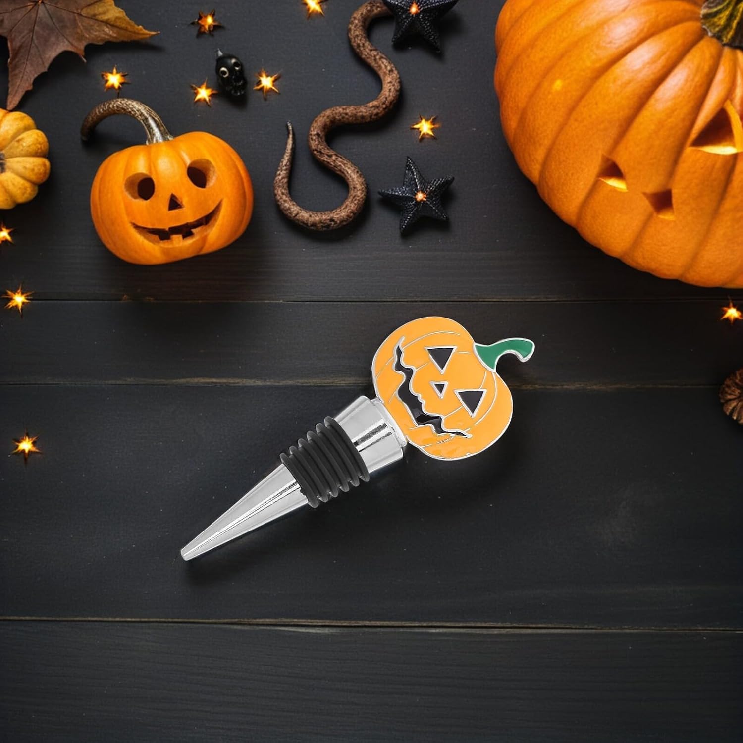 Halloween Pumpkin Wine Bottle Stoppers 2pcs, Zinc Alloy Decorative Beverage Sealers for Preserving Flavor and Freshness, Party Accessories for Kitchen and Bar