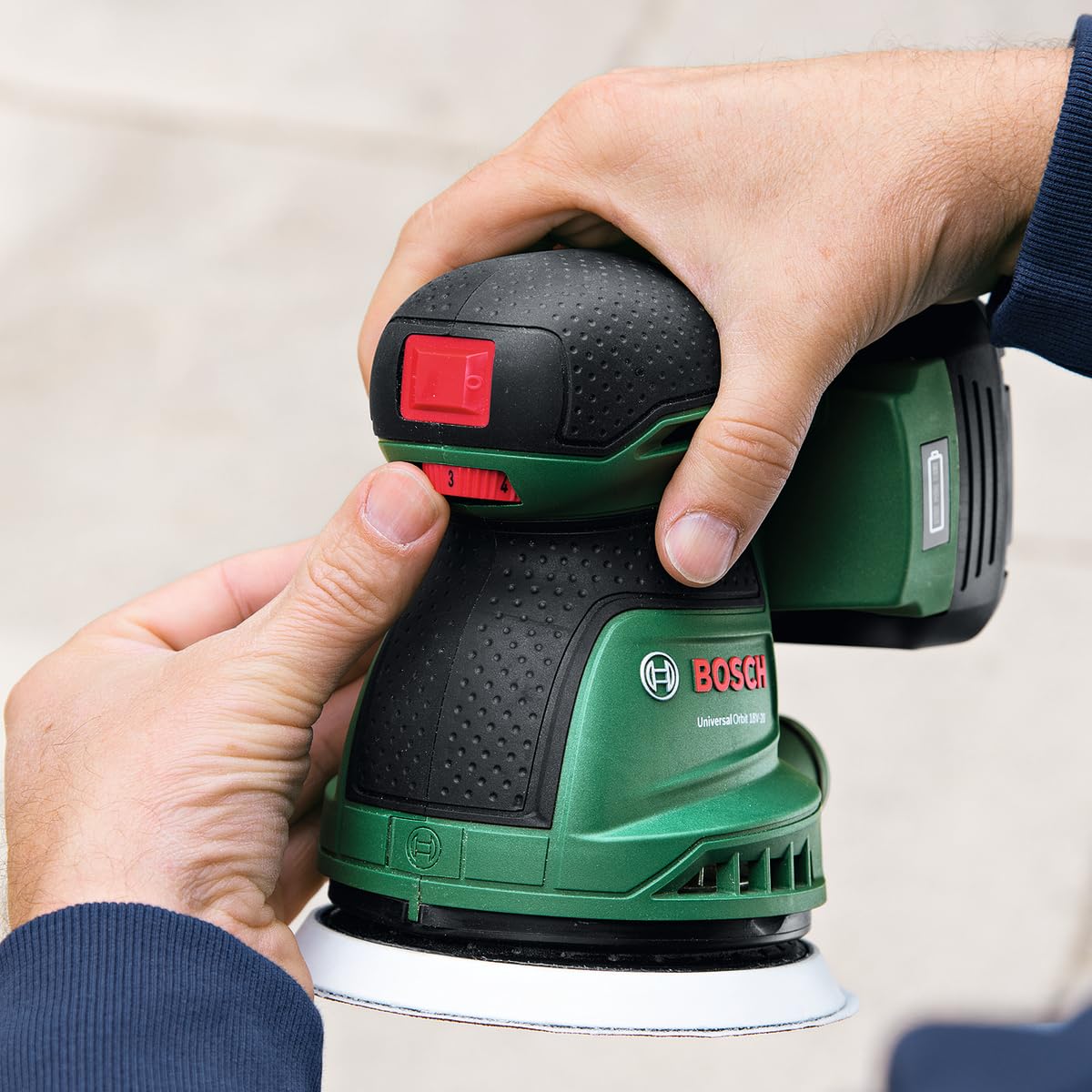 Bosch Akumulatorowa szlifierka mimośrodowa UniversalOrbit 18V-20 (szlifowanie średnich i dużych powierzchni drewnianych, lazurowanych i malowanych, średnica: 125 mm, system 18V, bez akumulatora)