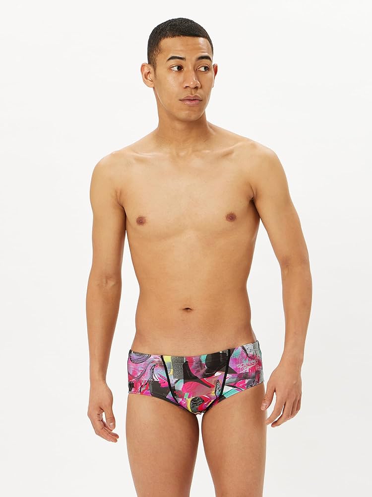 speedo 競泳水着 ジグザグパターン speedo 競泳水着 ジグザグパターン