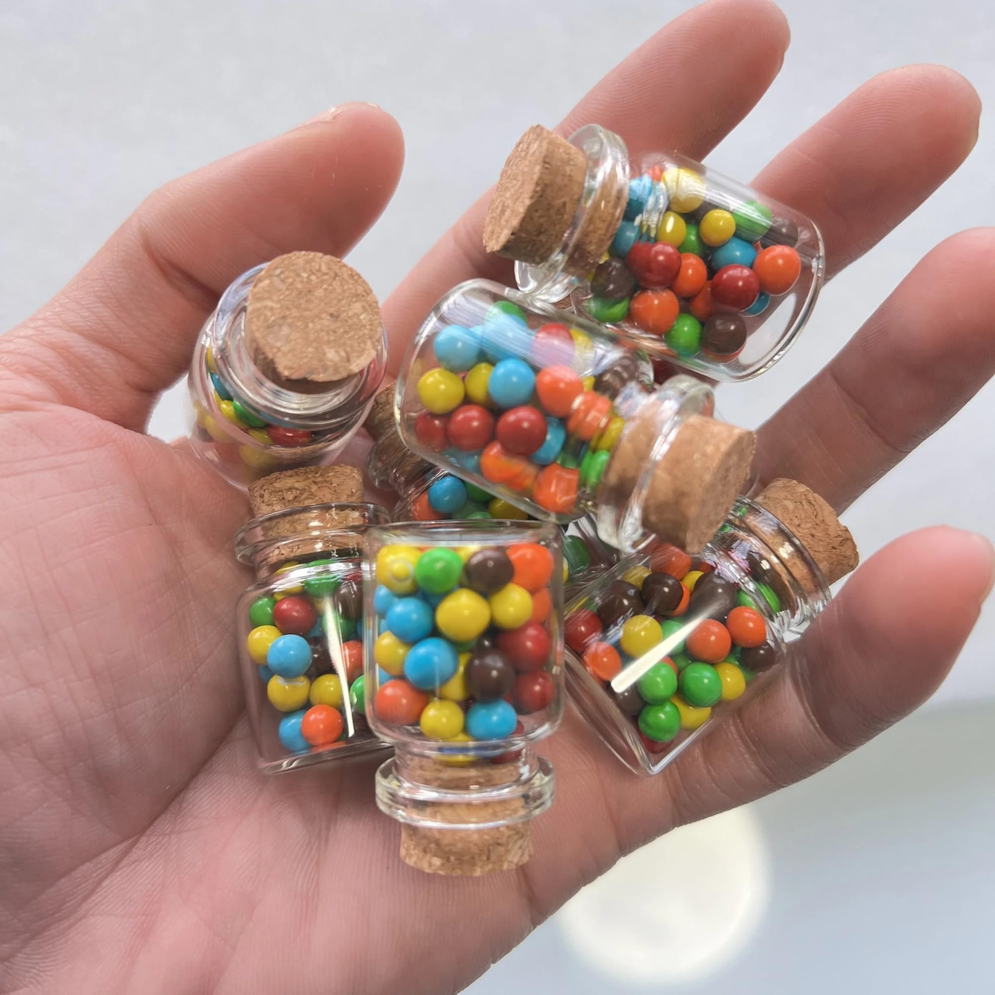 50/105 szt. Małe szklane probówki z wąską szyjką i korkiem - Ekologiczne mini puste butelki do rękodzieła i prezentów(30mm105 pieces)
