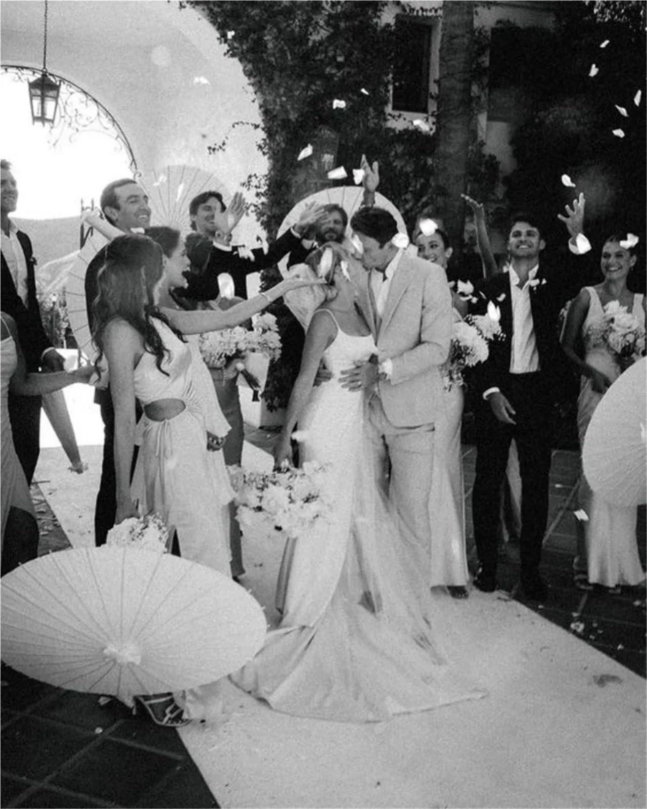 Sonnenschirm Hochzeit 6–20 Stück Hochzeitsschirm und Fedora-Hüte, Foto-Cosplay-Requisite, weißer Papier-Sonnenschirm, Regenschirme for Brautparty, Babyparty, 60 cm, 84 cm(60cm 6PCS)