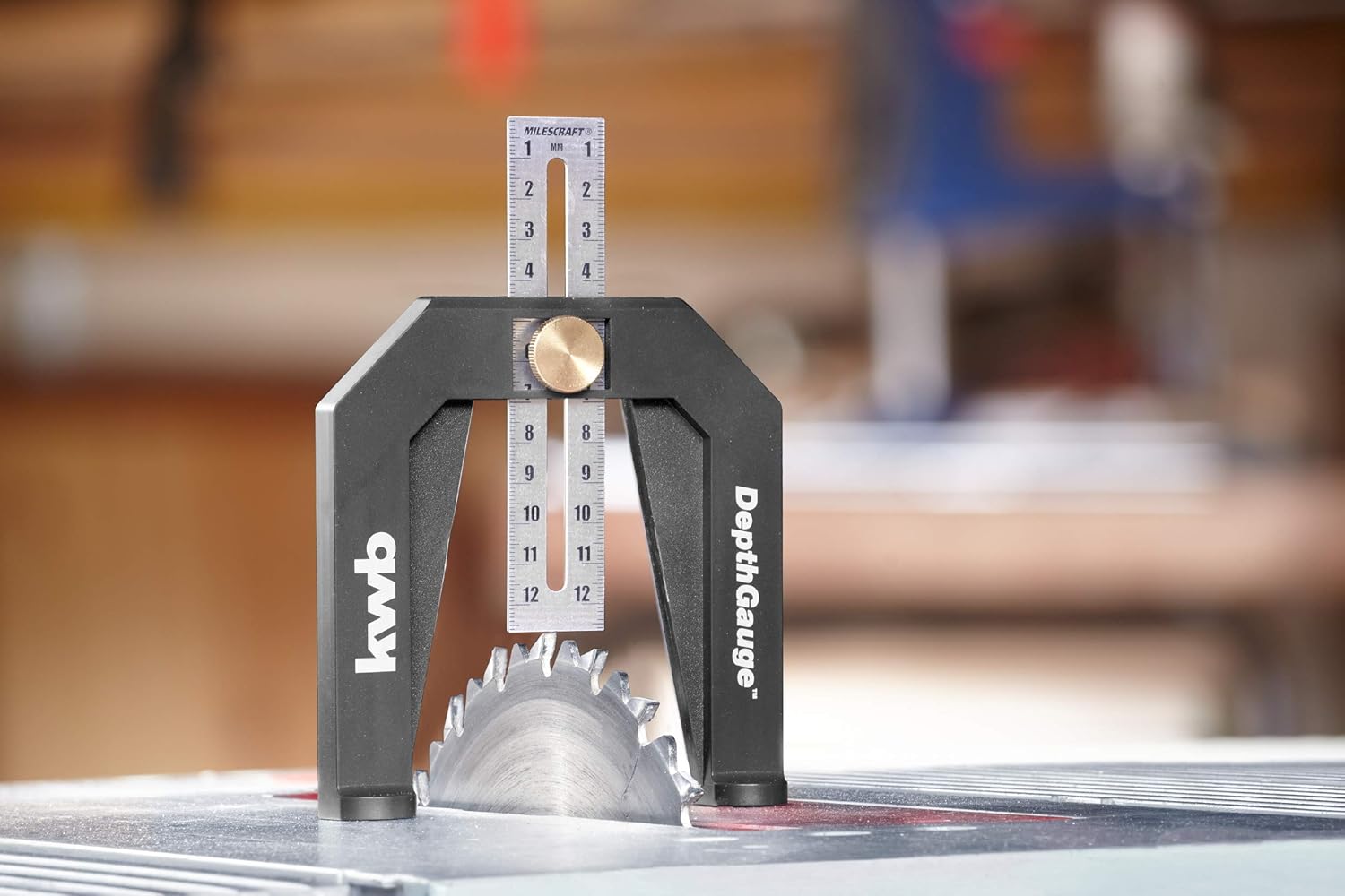 KWB Depth Gauge for ROUTERS and Table SAWS - Precise Measurements in CM and INCH