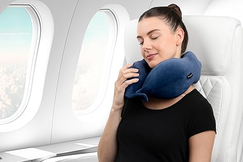 Miniatura 4 de Brookstone Almohada de viaje para el cuello, ligera y contorneada de espuma viscoelástica rellena para dormir, automóvil y avión, talla única, azul