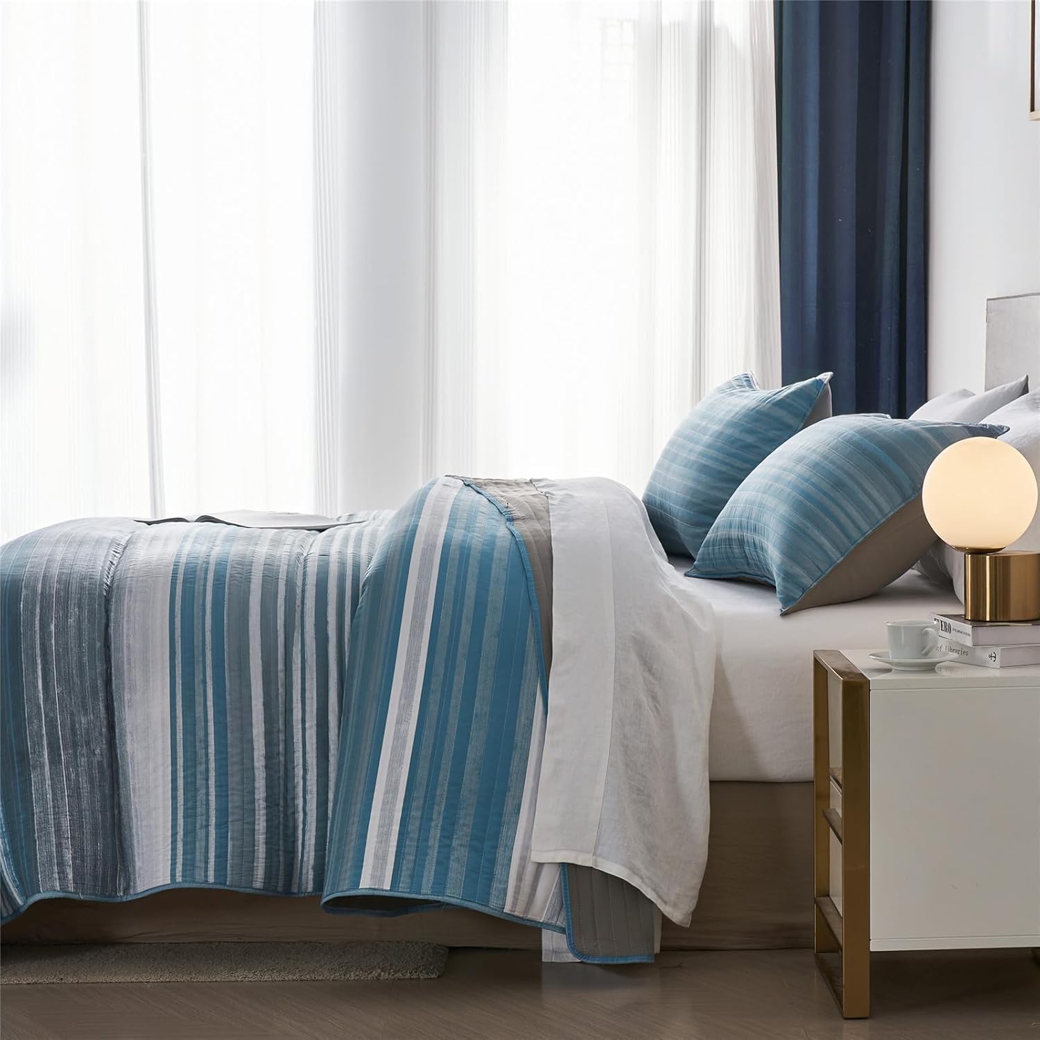 KAKIJUMN Twin Quilt Bedding Set, White Grey and Blue Patchwork Striped Quilt Set, 2 Pieces Soft Lightweight Bedspread Coverlet Set with 1 Pillow Sham(Light Blue,Twin) - Image 4