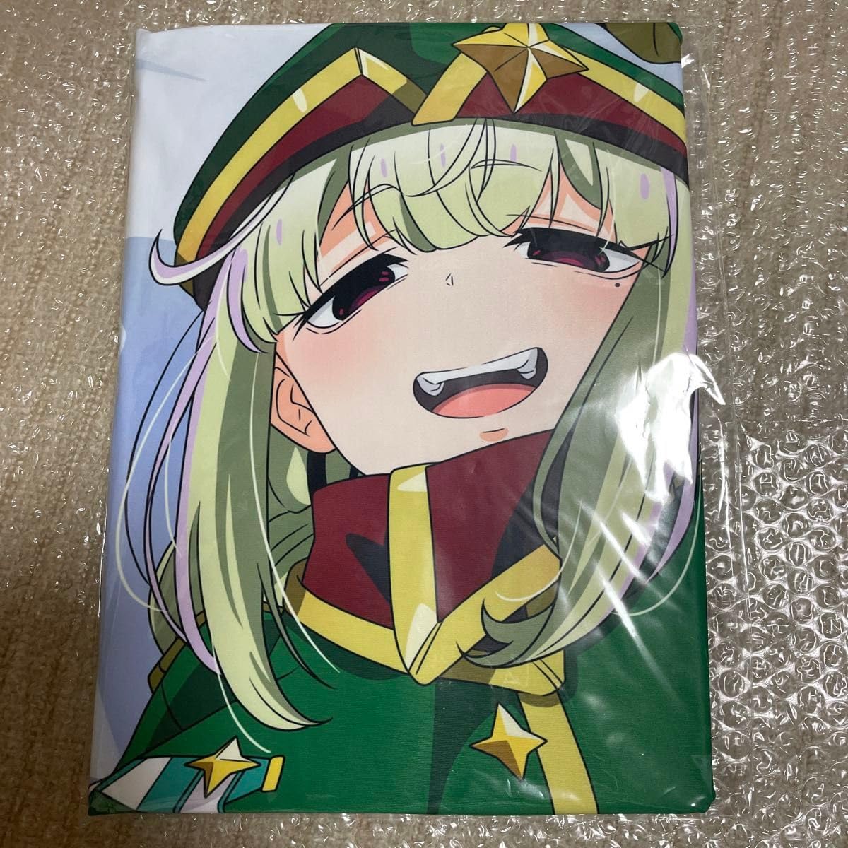 Amazon | 魔法少女にあこがれて抱き枕カバーレオパルト | アイドル  