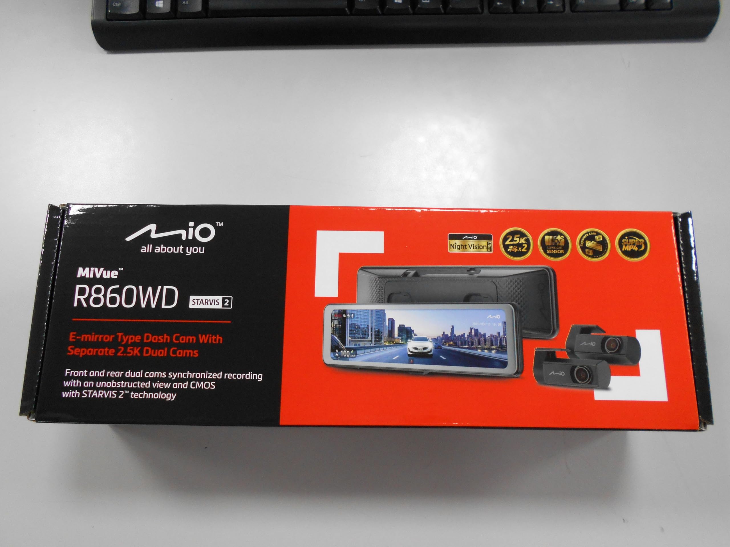 Mio MiVue R860WD Dual Dashcam Auto mit 2.5K HDR-Aufnahmen & STARVIS2 CMOS Sensor für scharfe Bilder Tag & Nacht I Echtzeit-Backup des Dash Cam Spiegels Dank Highspeed WLAN I GPS Auto Kamera