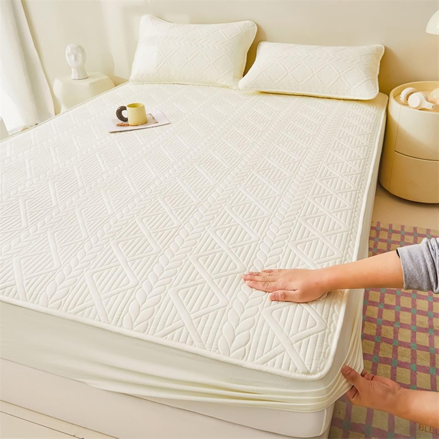 Fitted Bed Sheets 35x80 inch, Quilted Polyester Bed Sheet Solid Beige, Mattress Protector 90x200cm