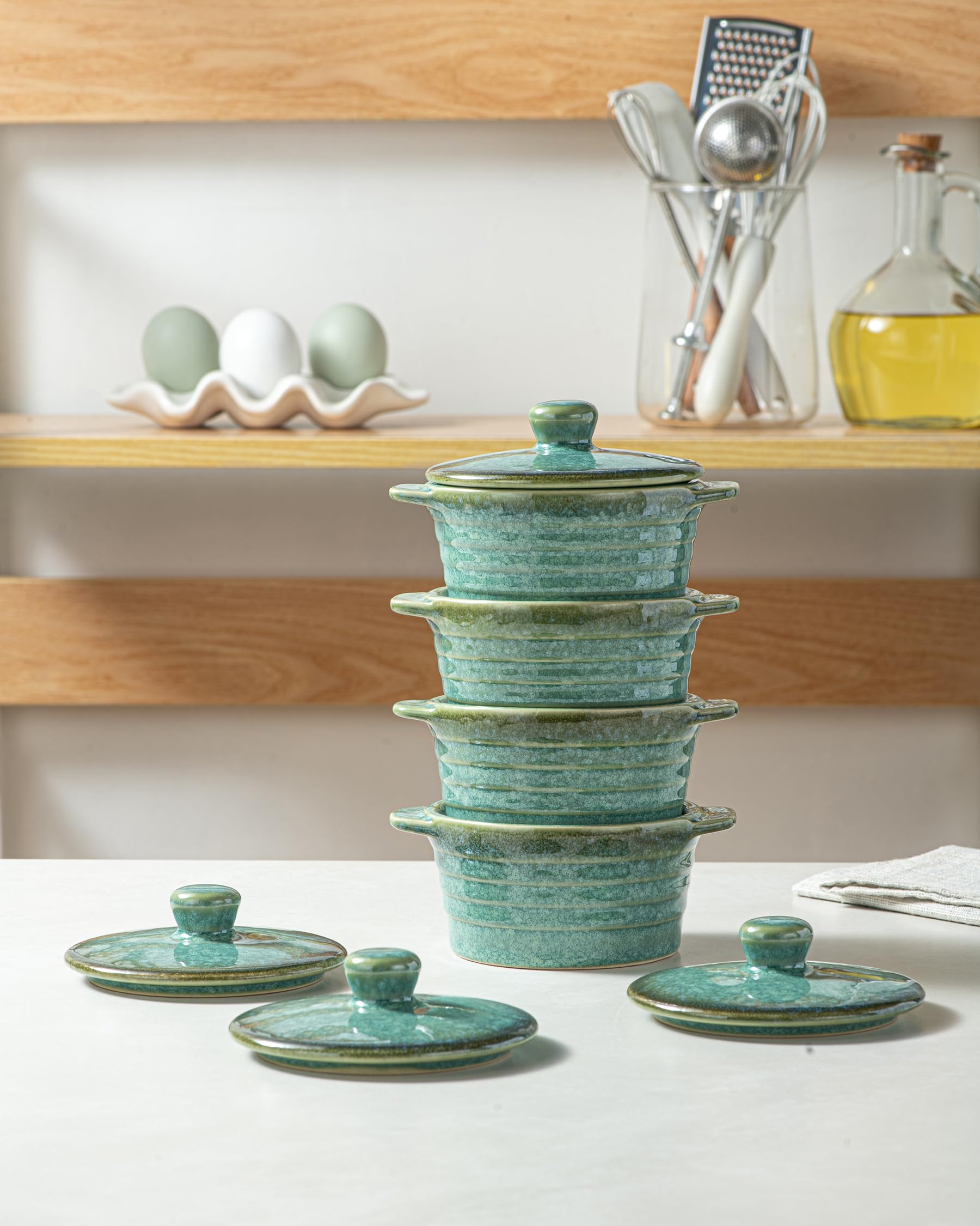 HENXFEN LEAD Mini Cocottes aus Steinzeug, 230ml Auflaufförmchen Souffle Förmchen mit Deckel, 4er-Set Kleine Auflaufform Creme Brulee Schälchen, Glänzend Grün