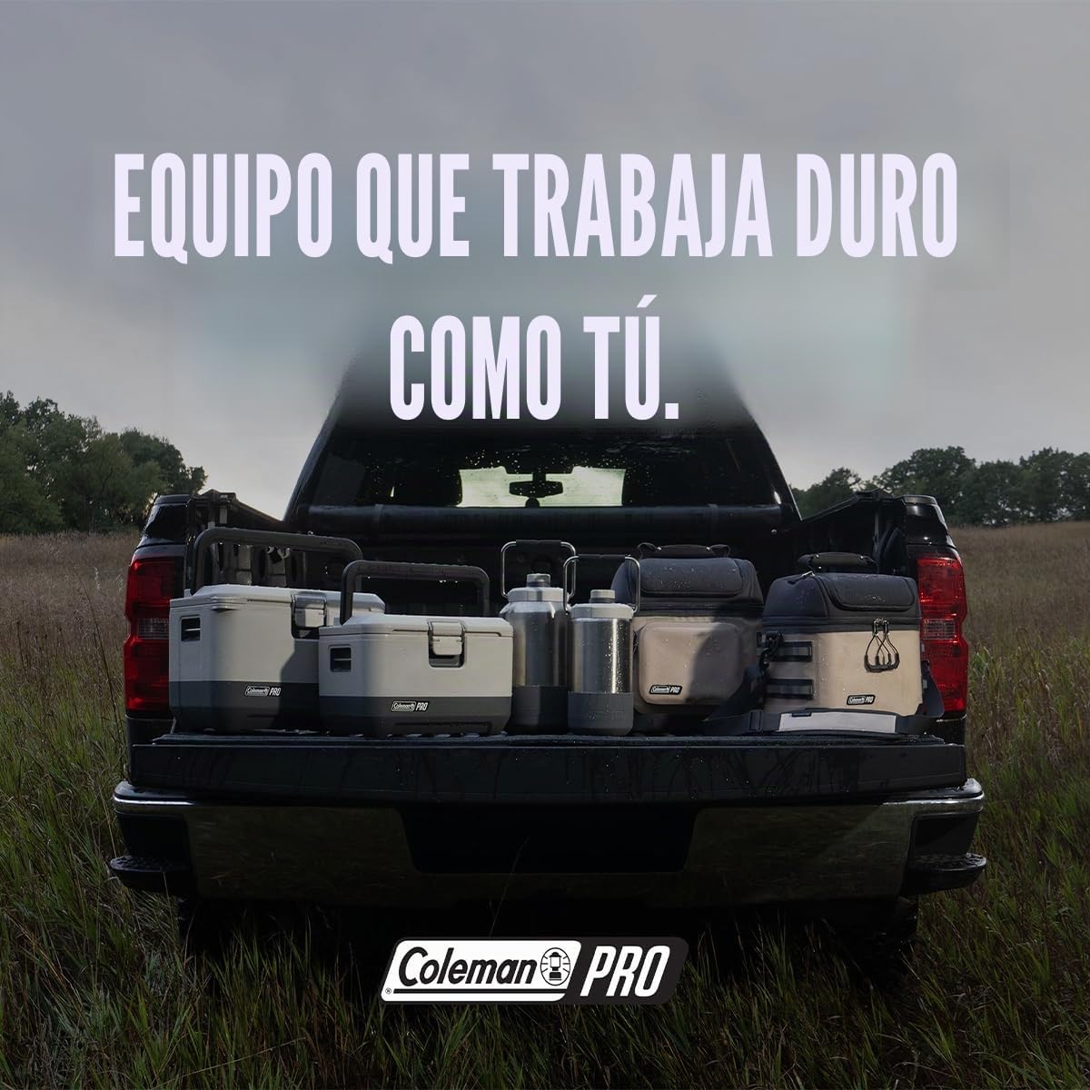 Coleman Pro - Jarra de agua aislada de alta resistencia a prueba de fugas para uso resistente al aire libre y lugares de trabajo, acero duradero con punto de anclaje para una máxima portabilidad