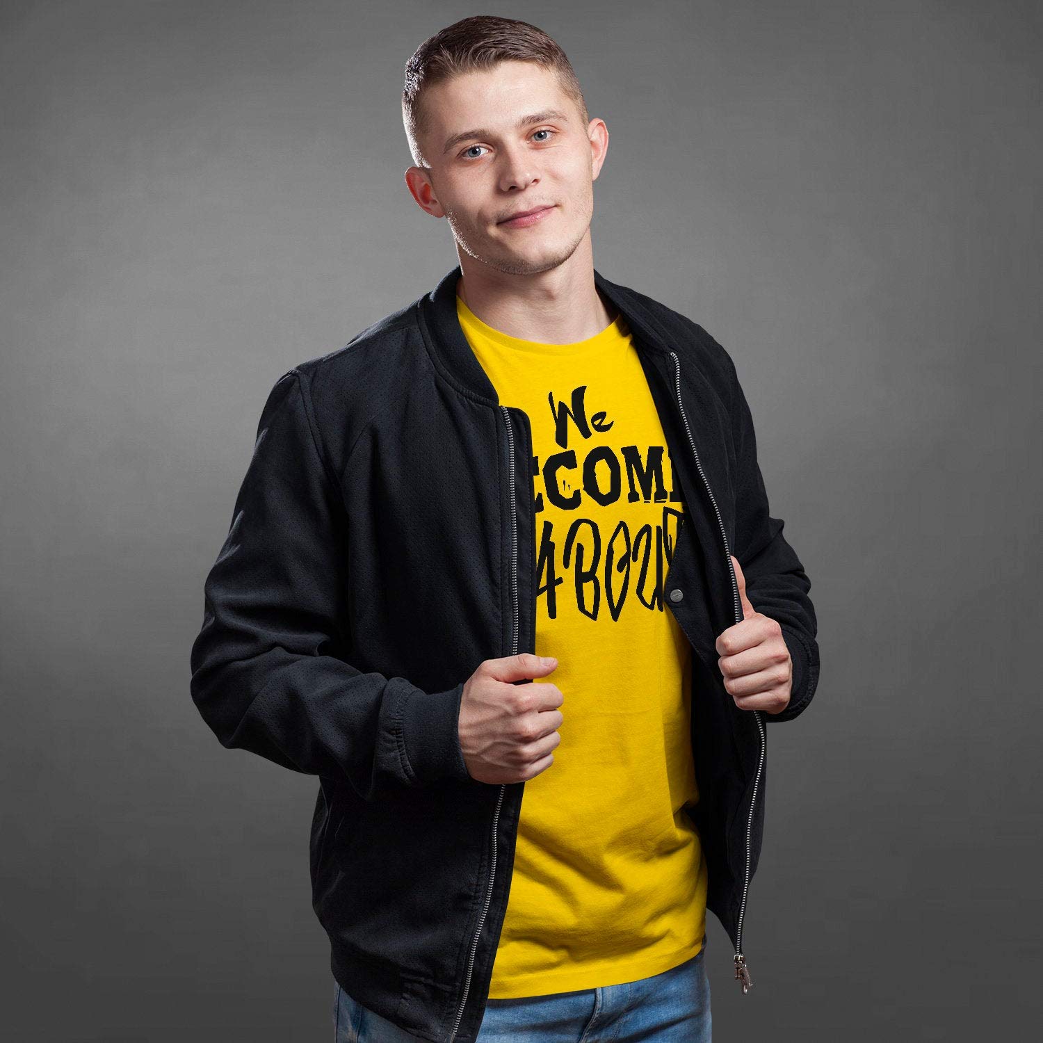 We Become camiseta unisex con frase personalizada, inspiradora para hombres, camiseta motivadora positiva con lema de motivación Gris gris XL