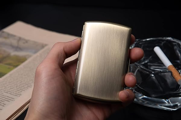 金属製のシガレットケースには、85mmのシガレット用に10〜12個のレギュラーサイズのシガレットを収納できます (Bronze) - 5