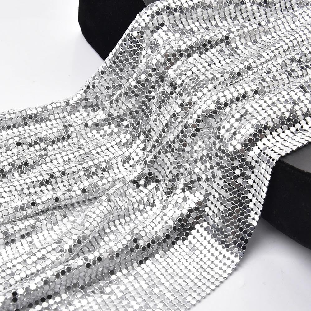 Tissu en maille metallique aluminium argent resistant abrasion pour bijoux et deco 45x75