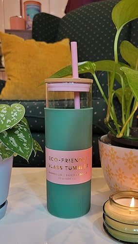 Miniatura 2 de DesignWorks Ink Vaso de vidrio de 22 onzas con tapa y popote, funda protectora de silicona verde, botella de vidrio reutilizable perfecta para