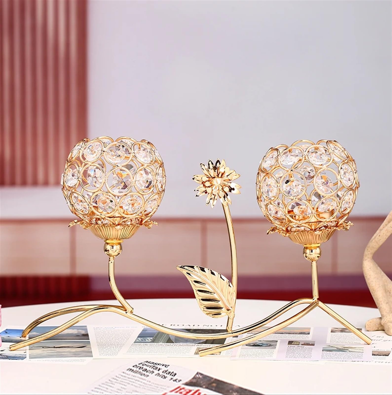 Chandelier cristal doré double tête pour illuminer vos fiançailles et repas de fête