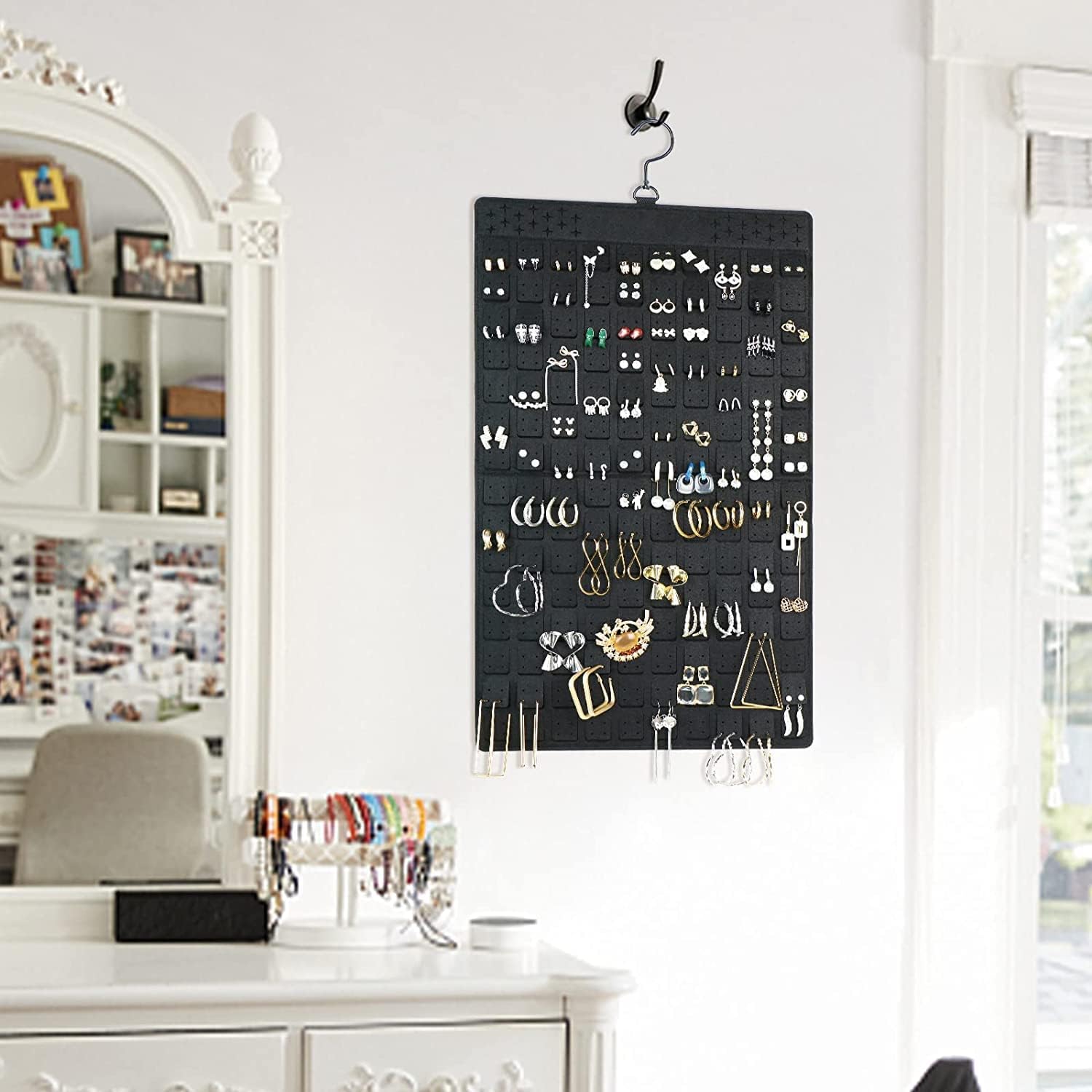 MAKINGTEC Hanging Jewelry Organizer, Dual-sided Earrings and Necklaces Organizer, Holds Up to 300 Pairs of Earrings 30 Necklaces, Large Door/Wall Hanging Earring Holder Organizer with Rotating Hanger