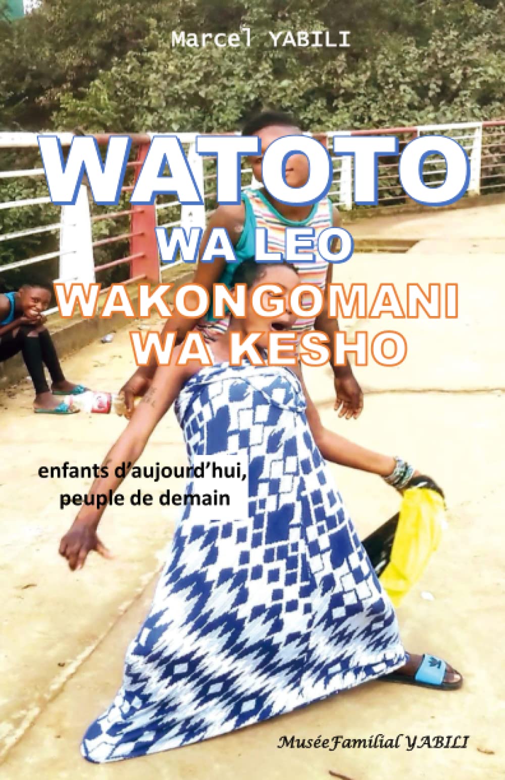 WATOTO résout le mal de dos de votre enfant avec son dossier respirant