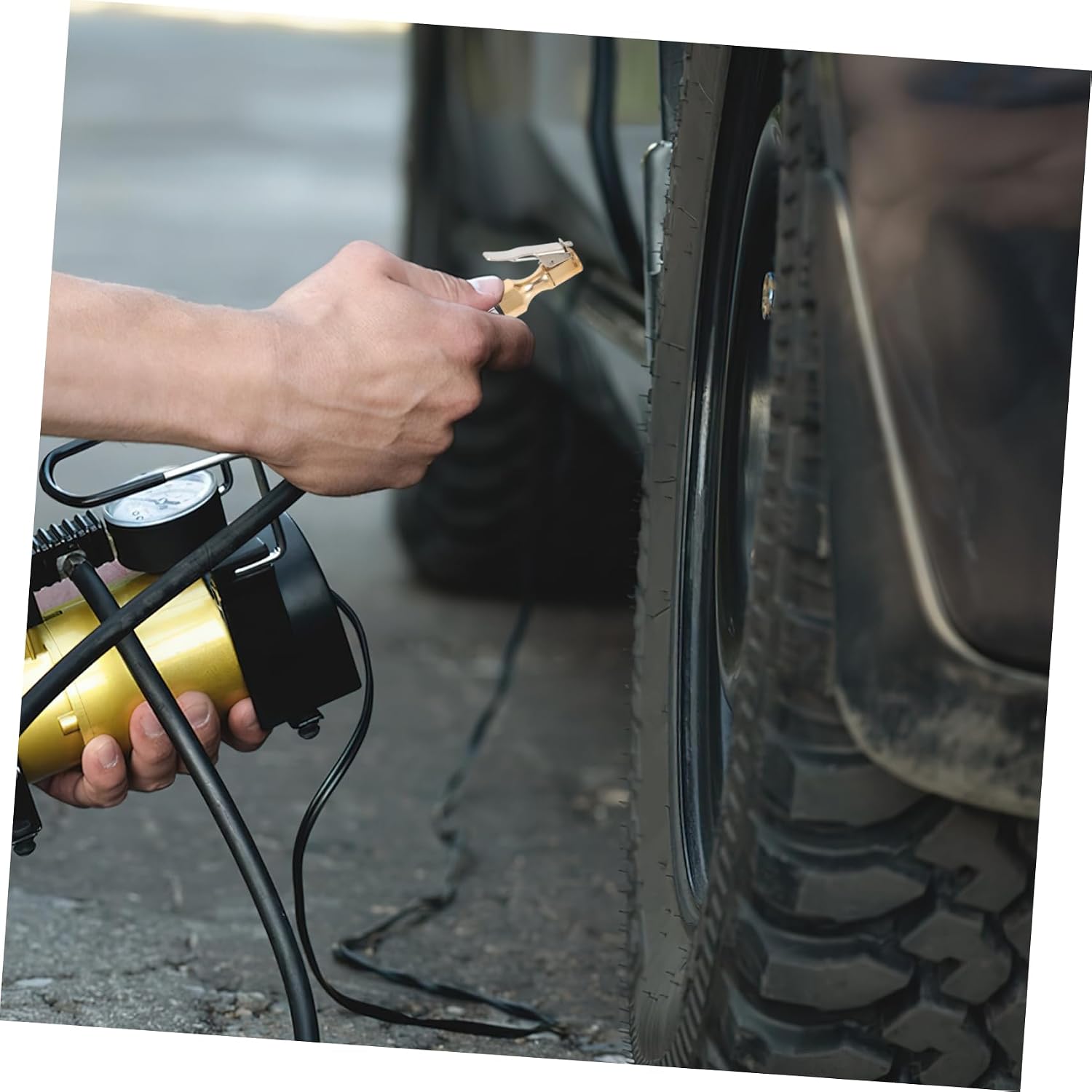 Heavy Duty Brass Tire Air Chuck with Locking Clip American Threaded Adapter for Tire Inflation Compatible with Tire Pressure Gauges and Compressors and Leak Resistant