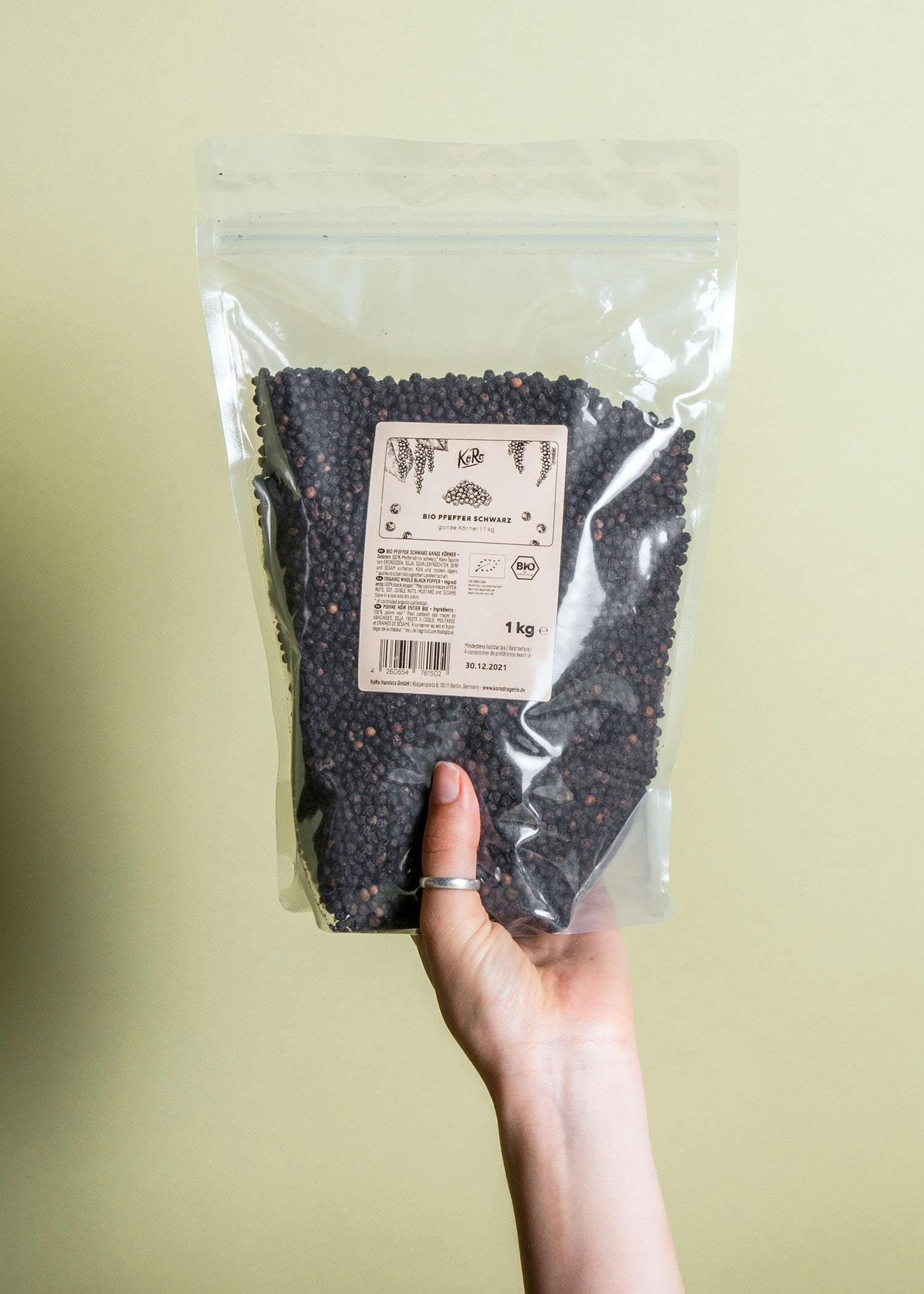 KoRo - Poivre noir bio en grains entiers 1 kg