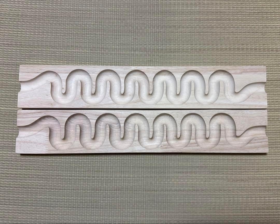 Amazon.co.jp: JOYIN 236ピース 光るマーブルラン 電動エレベーター付き - 建設 積み木 おもちゃ  暗闇で光るプラスチックビー玉15個付き STEMギフト 男の子と女の子に, 16232, カラフル : おもちゃ  ビー玉転がしくねくねスロープウェーブプレート２枚セットマーブルランレース