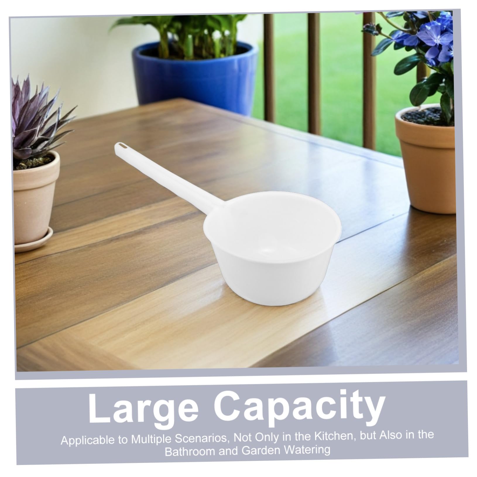 SOLUSTRE Cucharón de Agua con Vertedor Cucharón de Baño para Cocina y Jardín Mango Grande para Agua Pala de Baño