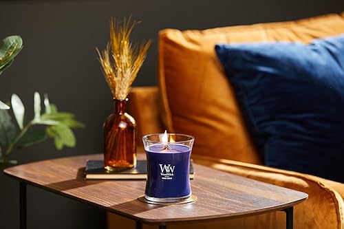 Vista 3 de WoodWick Hinoki Dahlia - Vela mediana en frasco, con forma de reloj de arena, cera de mezcla de soja prémium, mecha de madera Pluswick Innovation