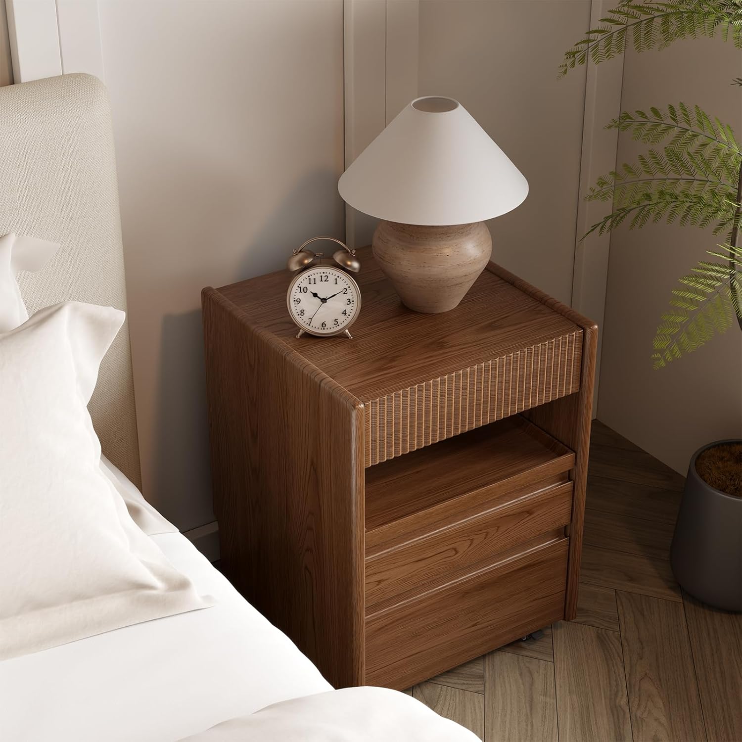 Rolling Nightstand with 4 Wheels, 100% Solid Wood Nightstand with 3 Drawers and Pull-Out Shelf, Mid-Century Modern Fluted Bedside Table Rolling Side Table with Storage for Bedroom