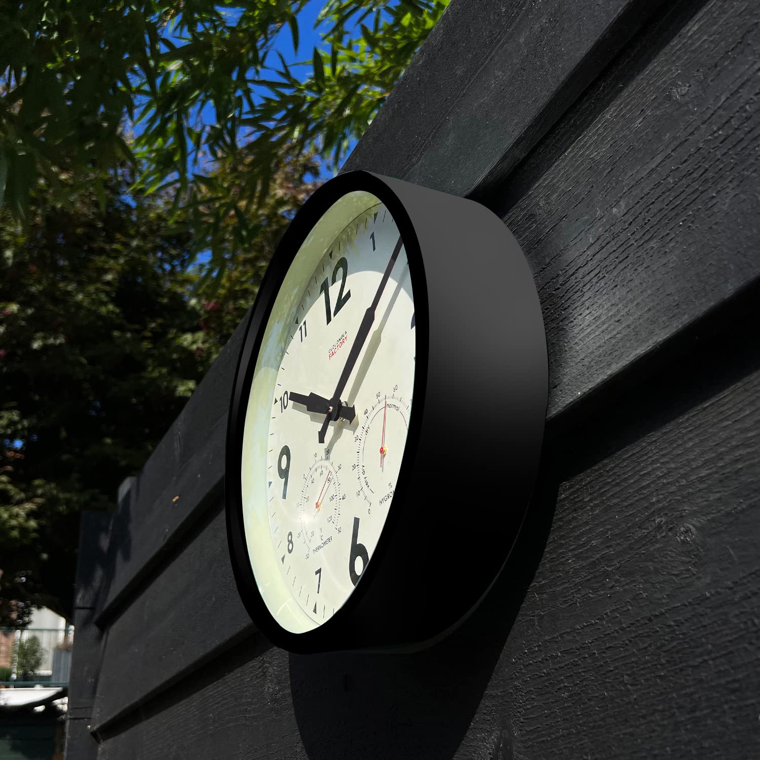 Cloudnola Horloge Murale en métal étanche pour intérieur et extérieur avec thermomètre et hygromètre, Vert, 30,5 cm, silencieuse, sans tic-tac