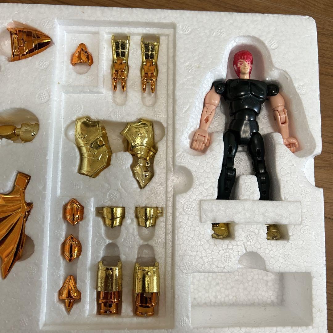 Amazon.co.jp: 聖闘士星矢 スキュラスケイル : Toys & Games