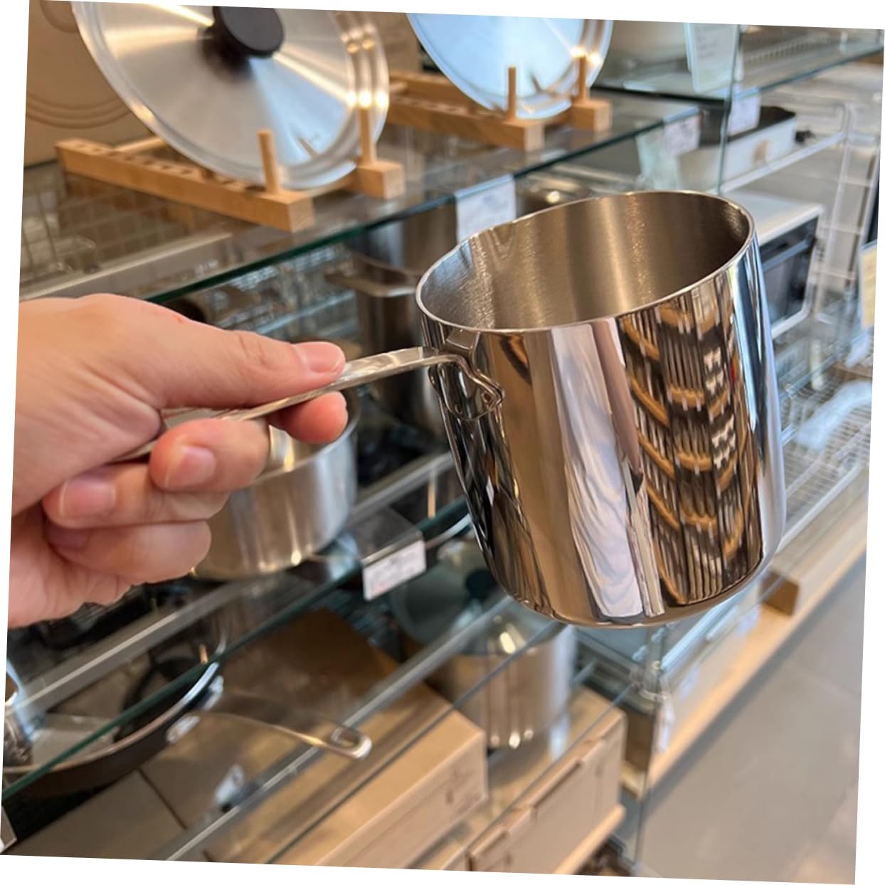 LALADEFIEE Stainless Steel Milk Pan Butter Melting Pot with Ergonomic Handle for Easy Use for Stovetop Cooking Chocolate Heating Easy to Clean Design