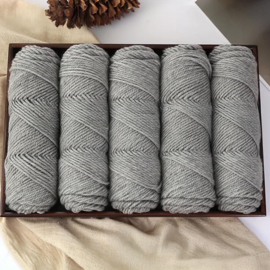 4 Light Gray Balls/ 95% Alpaca and 5% Acrylic Yarn Suitable for Knitting and Crochet Sweaters Jackets Vests Shawls Scarves and hats-04 Light Gray