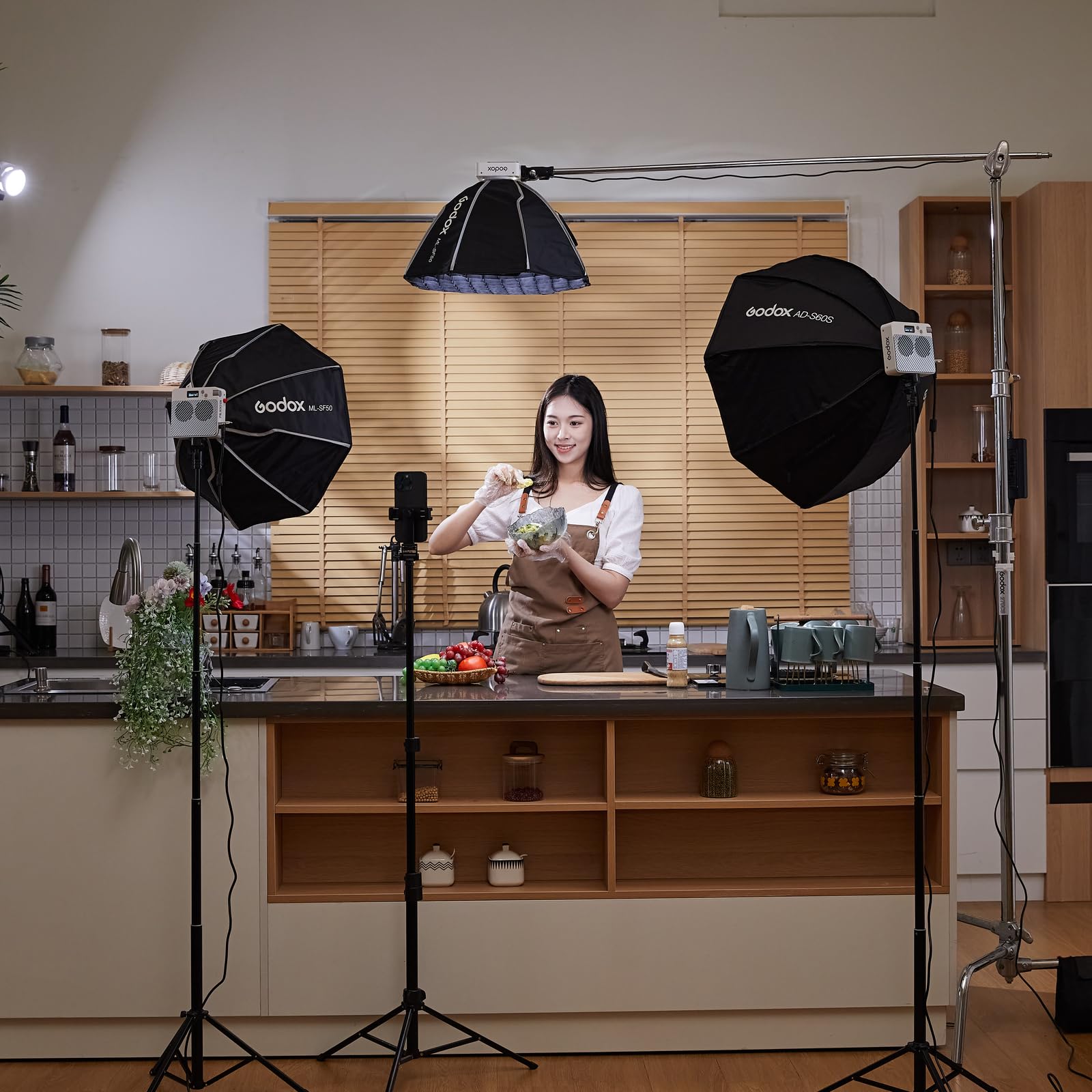 Amazon.com : Godox ML100Bi Bi-Color LED Video Light, 120W 34300Lux