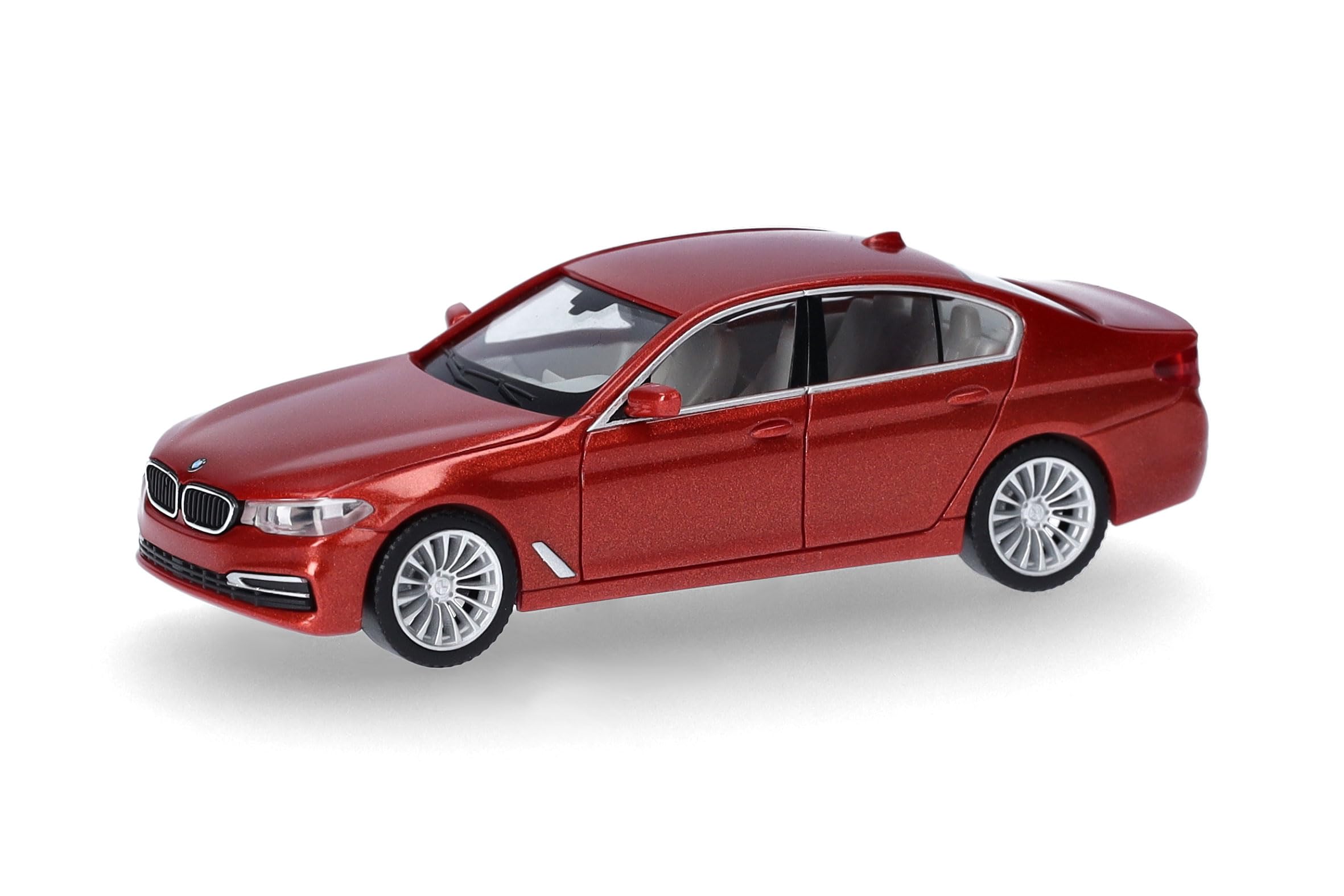 Herpa car model BMW 5er (G30) Limousine, on a scale of 1:87, plastic miniature, made in Germany, model building, collectors edition, valencia orange