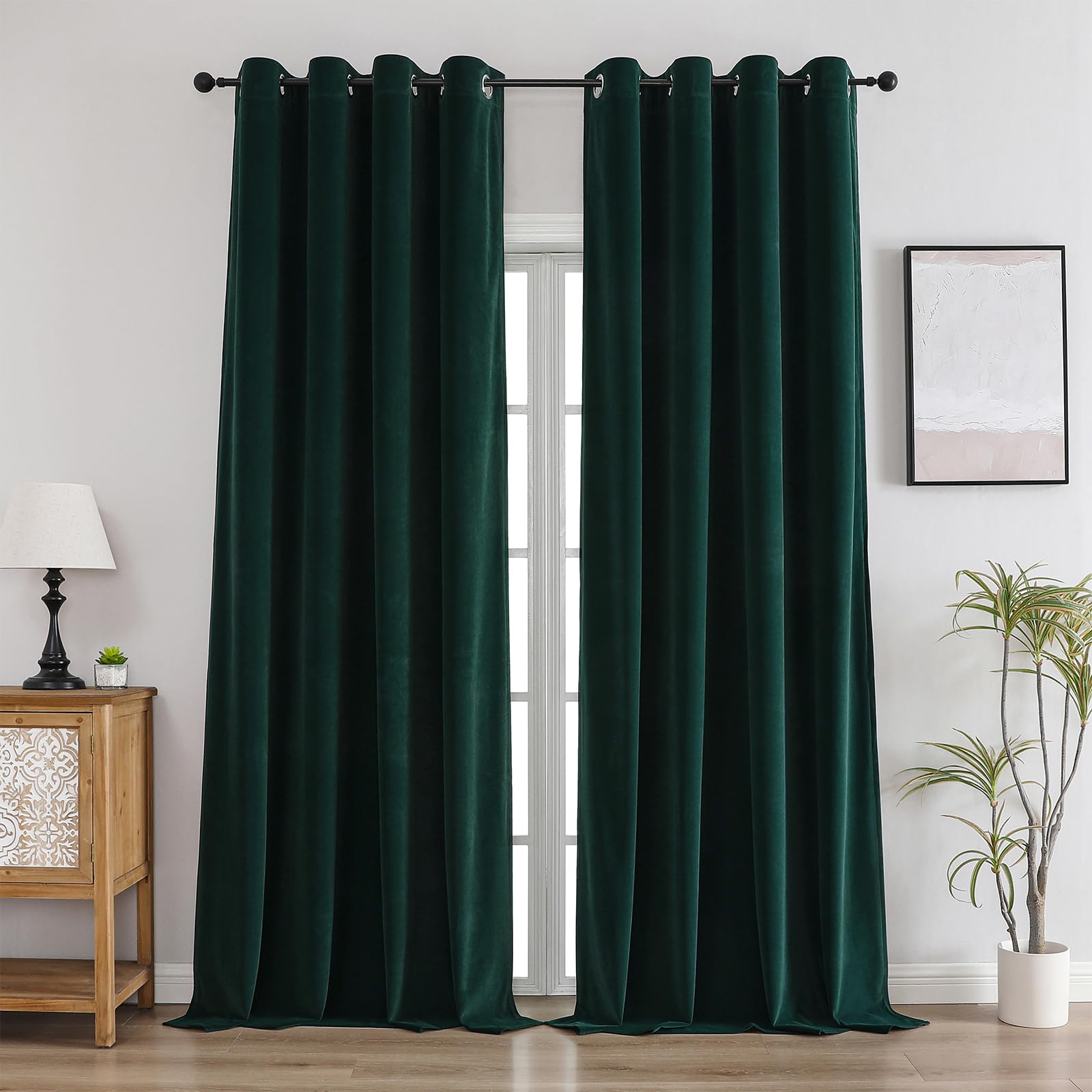 CUCRAF Rideau Occultation Thermiques Velours Vert 132 x 220 LxH 2 Pièces Luxurious Rideaux Opaque Anti Froid et Chaleur À Oeillets,Décoration Salon Chambre Moderne
