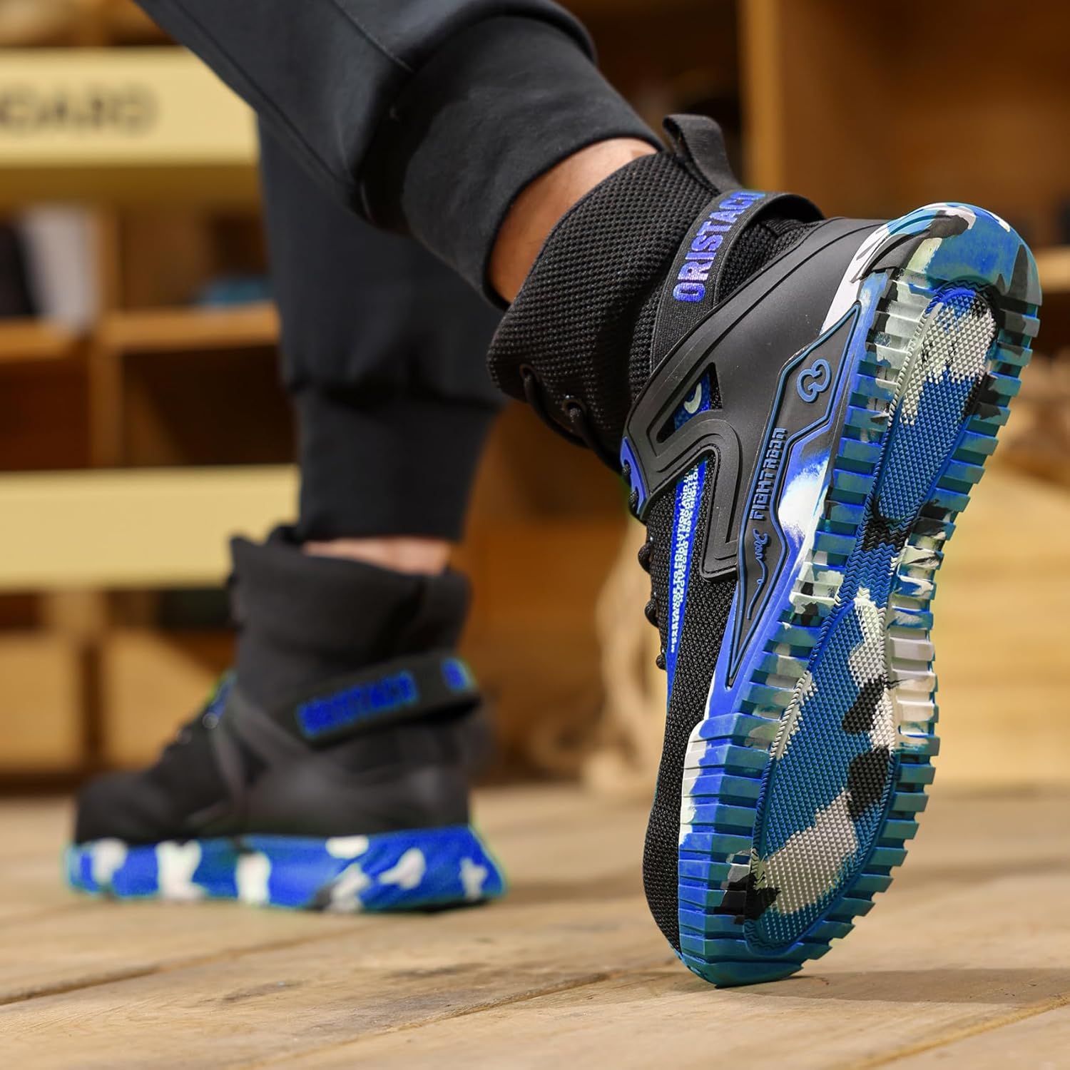 ORISTACO Work Safety Crew Boots Lightweight Breathable Industry Construction Steel Toe Sneakers - Image 3