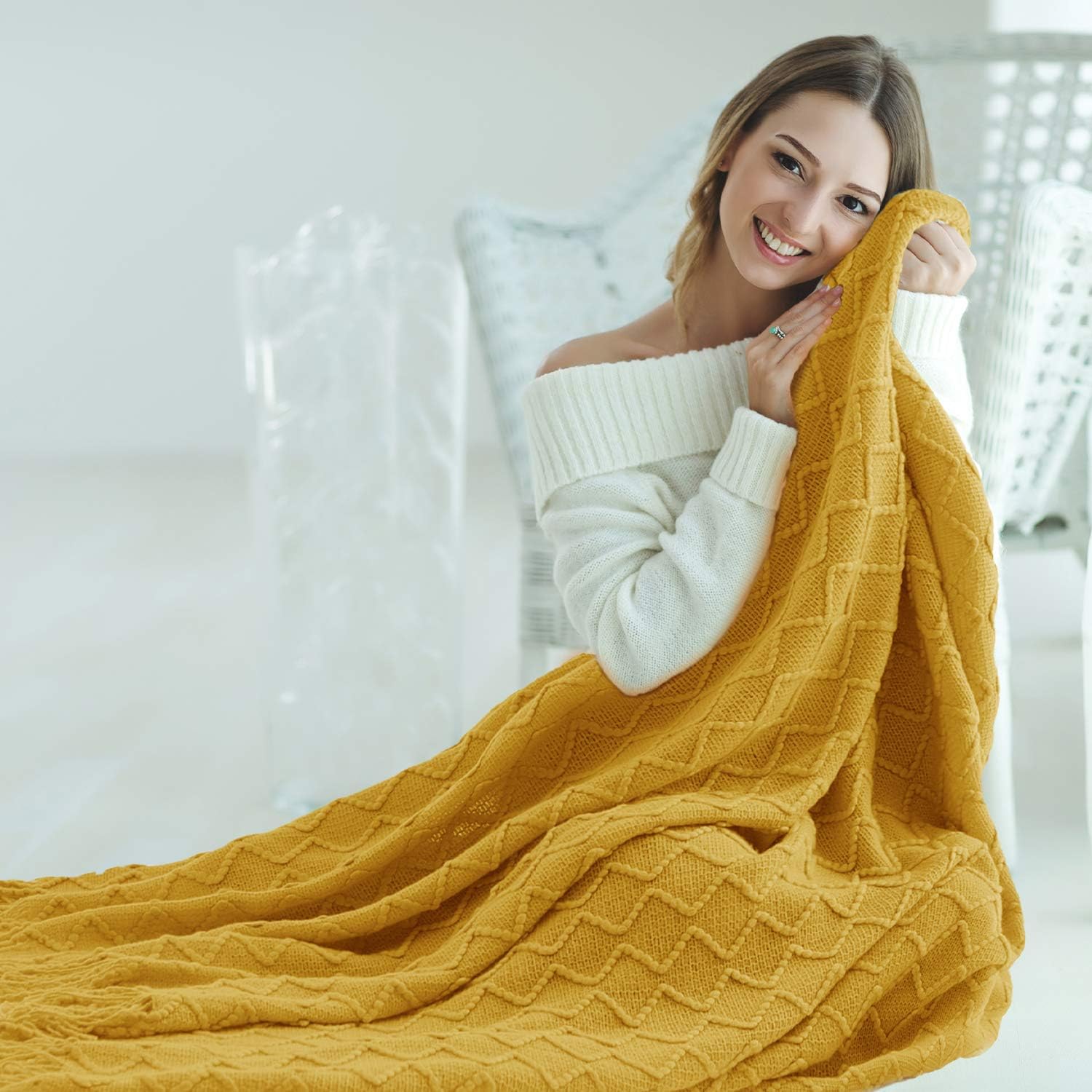 EXQ Home Textured Solid Knit Throw Blanket with Tassels, Soft Lightweight Decorative Woven Blanket for Couch,Bed,Sofa,Travel, Machine Washable Cozy Blanket Suitable for All Seasons(50"×60",Yellow)