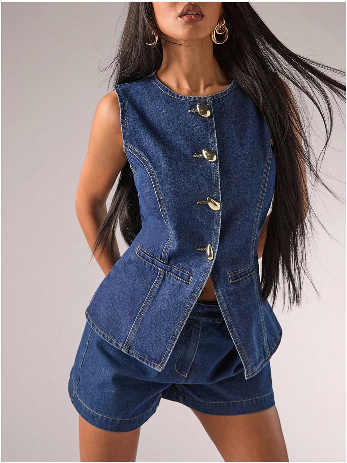 WDIRARA Women's Button Down Denim Vest Sleeveless Tank Top Jean Waistcoat with Metal Buckle - Image 4