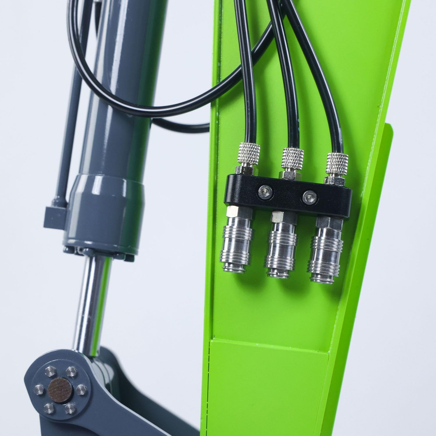 RTR 1/12 Remote Control Hydraulic Excavator 395F Heavy Duty Machine Metal 6CH Valves RC Digger Brushless Motor ESC Quick Coupler Hobby Grade Model for Ages 14+(Grren and Grey)