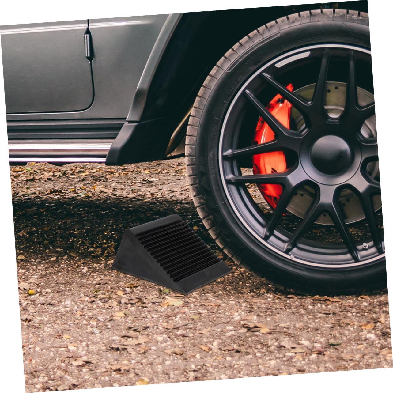 Didiseaon Portable Rubber Wheel Chock for Tires and Wheels, Triangular