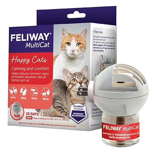 FELIWAY MultiCat 30 Day Cat Calming Plug In Pheromone Diffuser Starter Kit, 48ml - Helps Reduce Conflicts and Signs of Tension in Multi-Cat Households