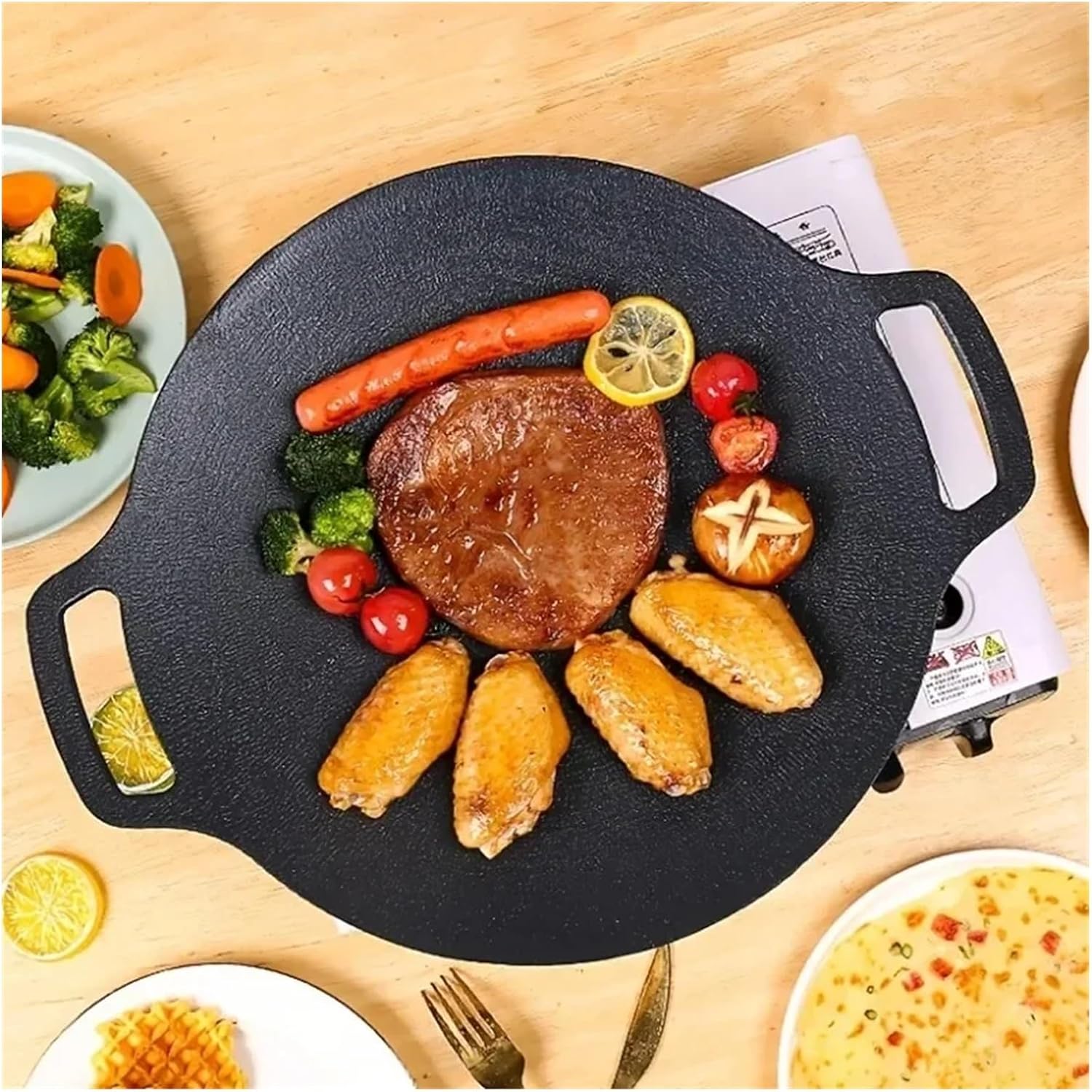BBQ Non-Stick Roasting BBQ Round Pan Cast Iron Double Handled Crepe Pan Round Griddle Grill Pan for BBQ Griddle with Handle Accessories(32cm)